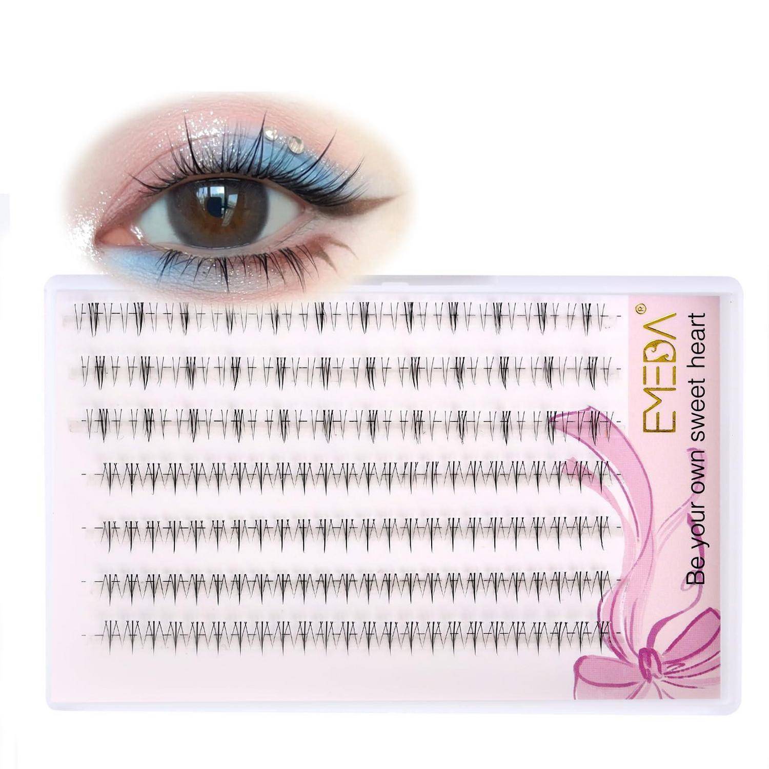 Tablett mit künstlichen Wimpernverlängerungen unter einer Nahaufnahme des Auges, das mehrere Wimpernstile und die Verpackungstexte „EMEDA