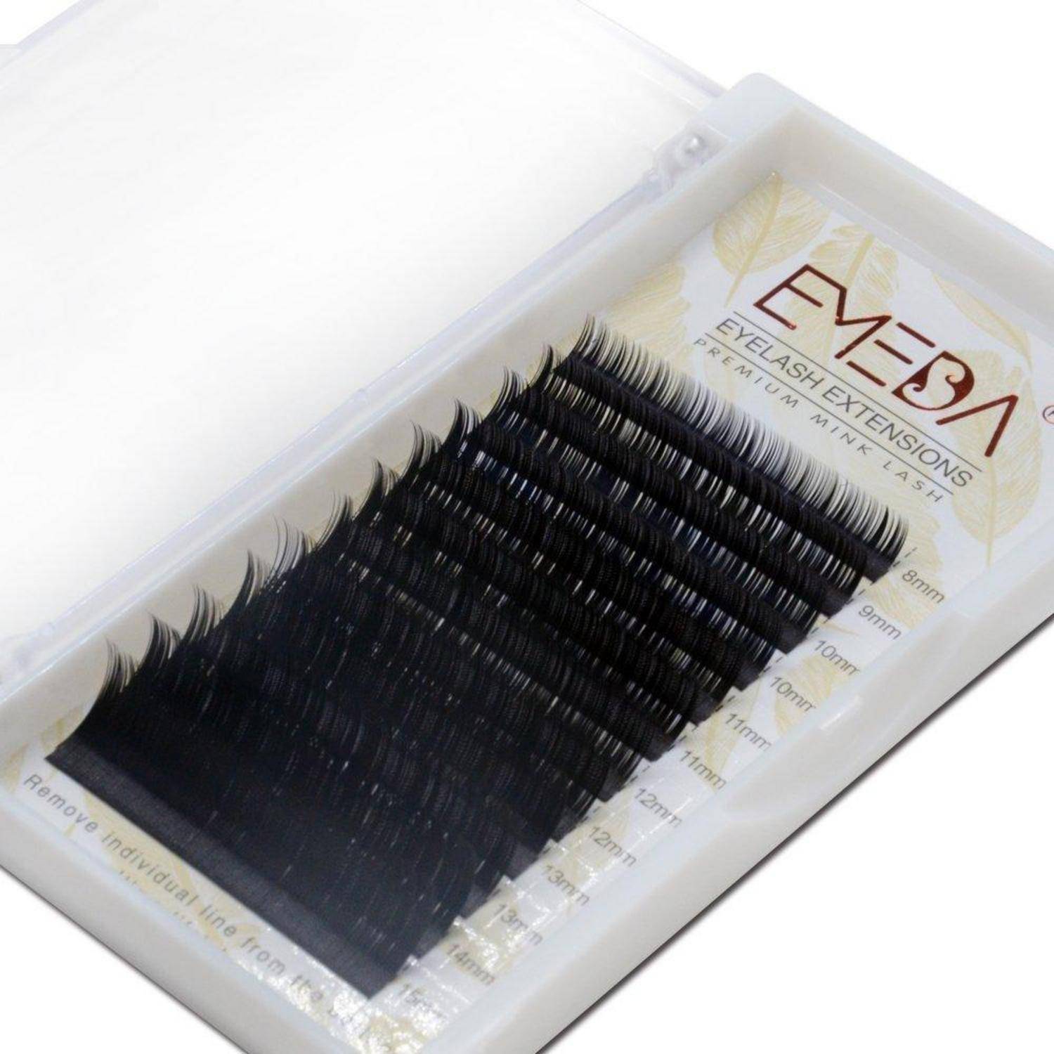 Packung schwarzer Wimpernverlängerungsstreifen in einem klaren Tablett mit der Aufschrift „Elysa Eyelash Extensions