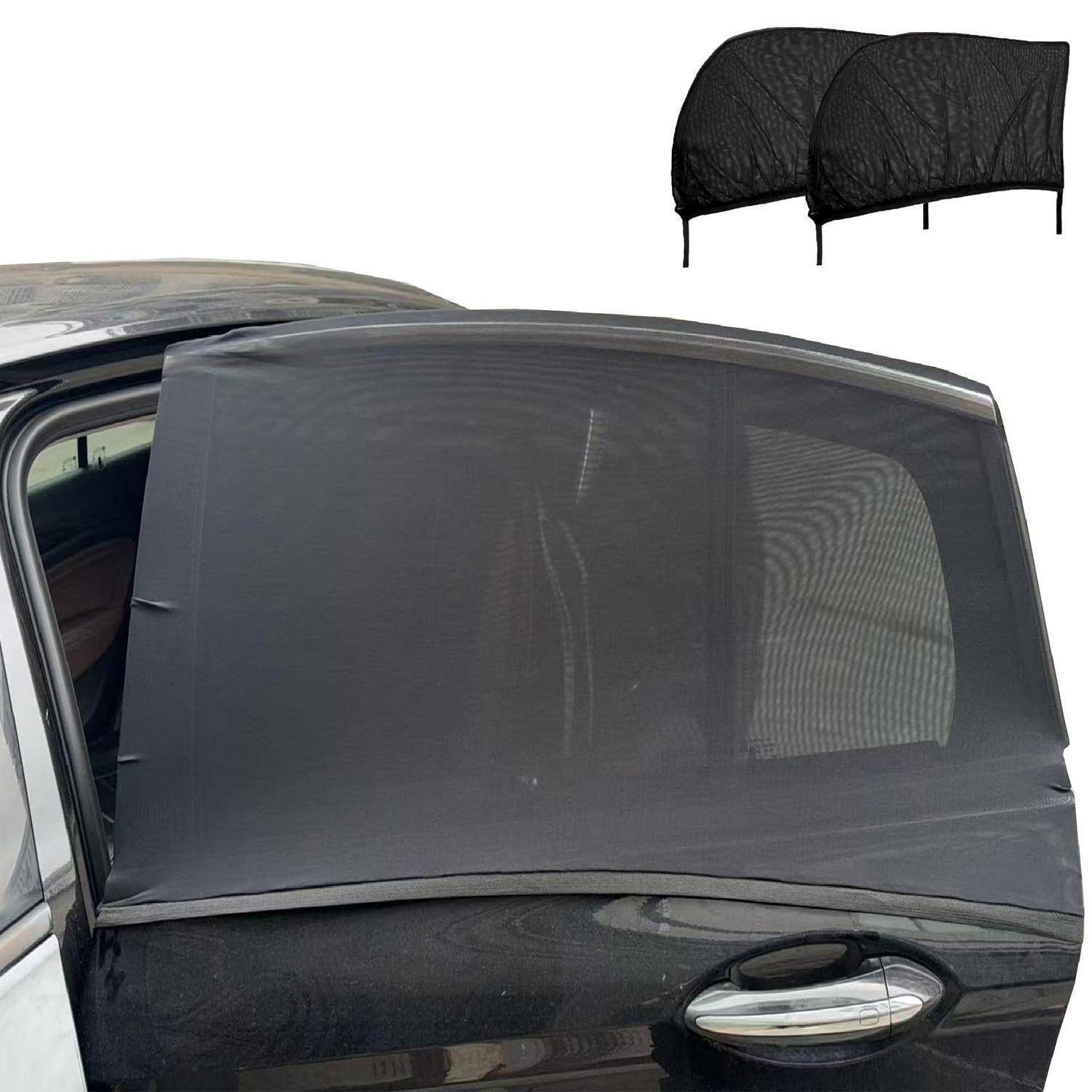 Schwarzes Auto-Fenster-Sonnenschutz, das das offene hintere Türfenster abdeckt, mit einer kleinen Einfügung, die zwei Mesh-Sonnenschutze zeigt.