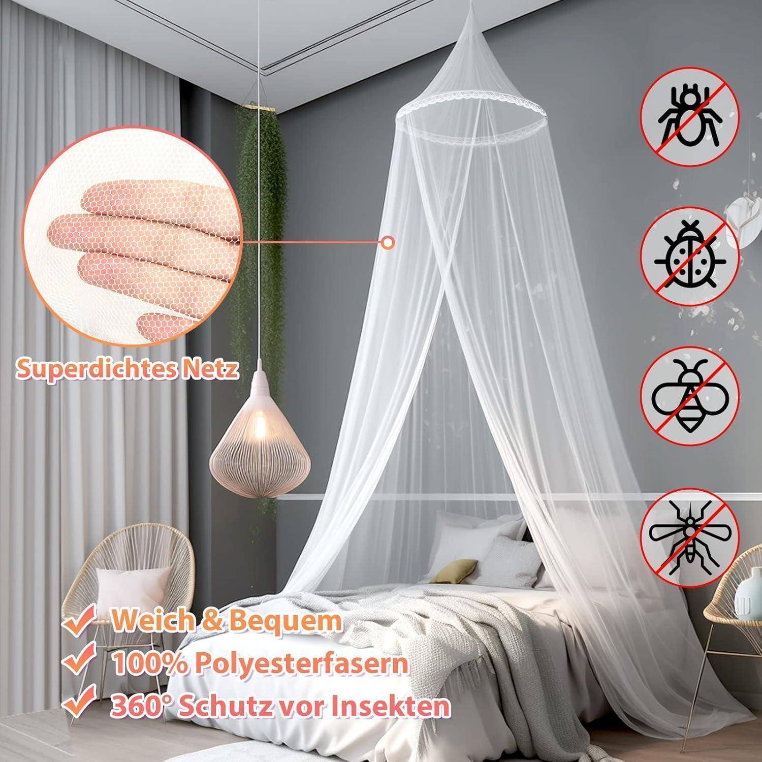 Schlafzimmer mit hängendem Moskitonetz über dem Bett, wobei 