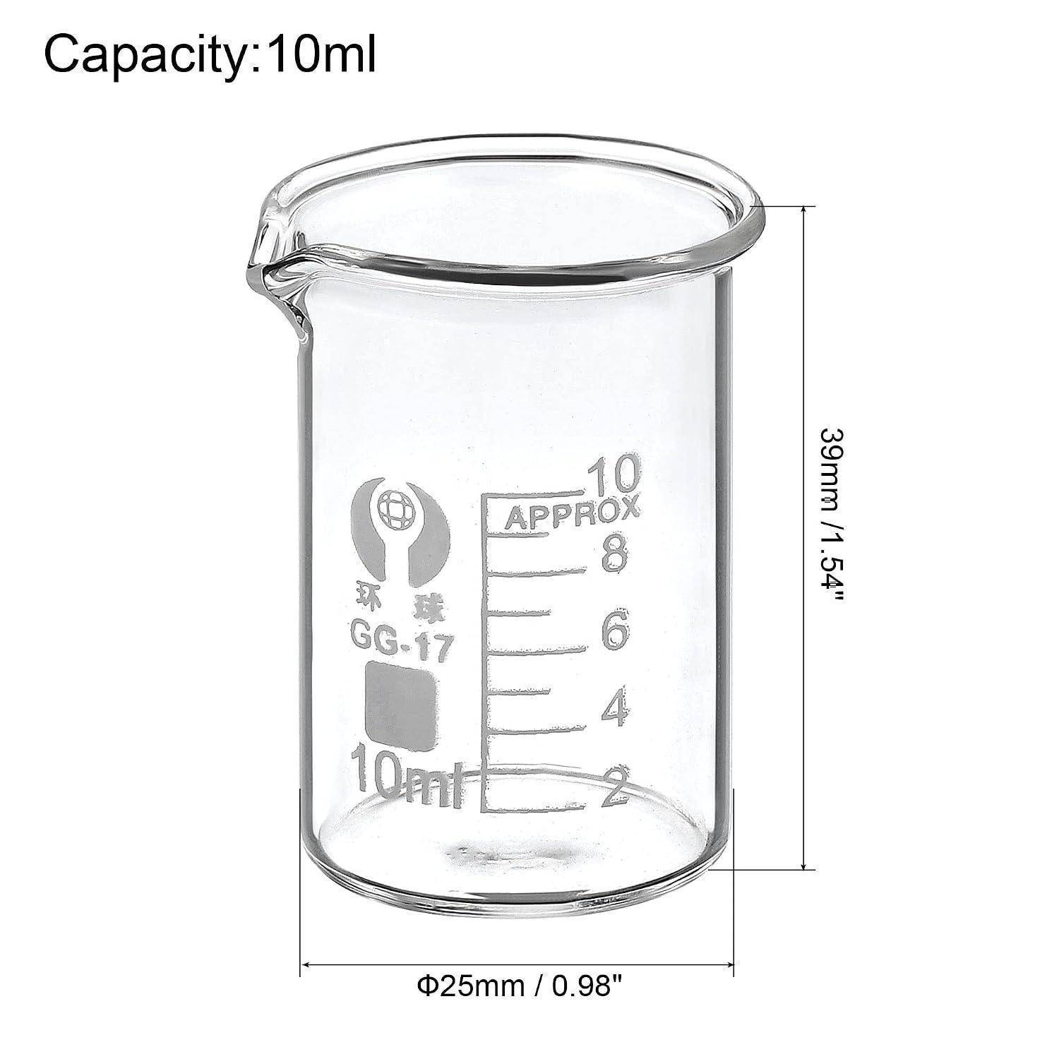 Klares 10-ml-Glasbecher mit Ausguss, Graduierungsmarken und Abmessungen mit 39 mm Höhe und 25 mm Breite.