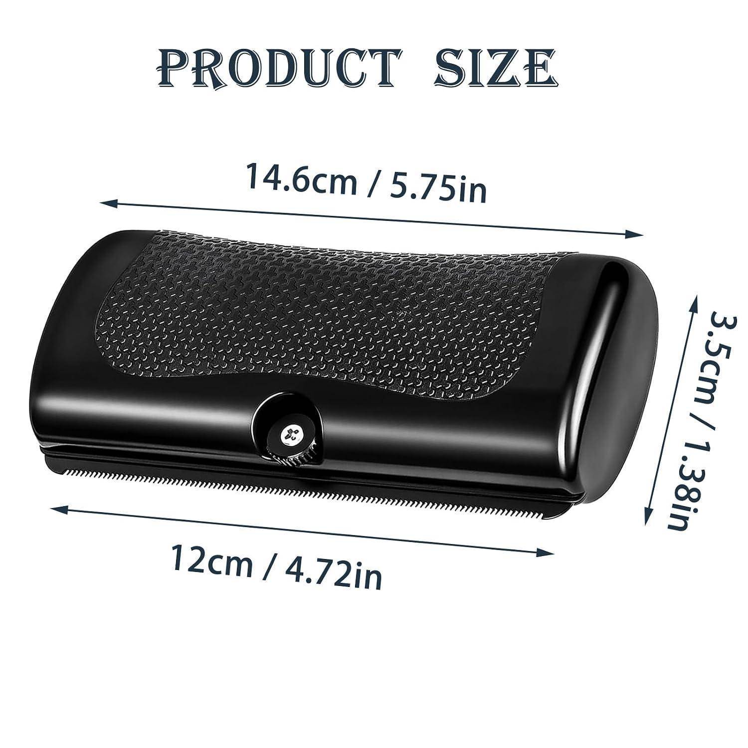 Produktgrößendiagramm einer schwarzen gewölbten Haustierpflegebürste, beschriftet mit 14,6 cm Länge, 12 cm Breite und 3,5 cm Höhe.