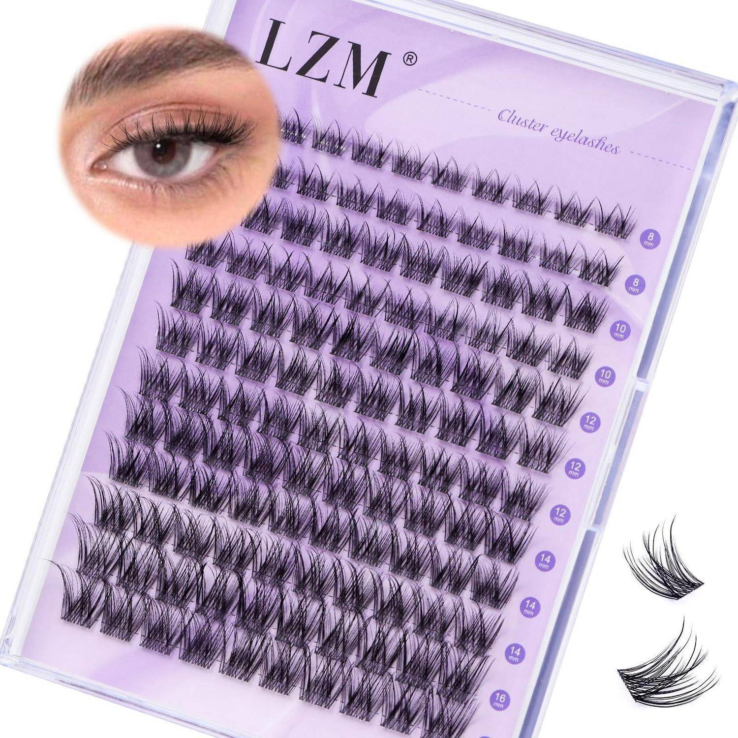 Packung mit LZM-Cluster-Wimpern in einem violetten Etui, mit einer eingefügten Nahaufnahme eines Auges mit den Wimpern und zwei losen Wimpernbündeln daneben.