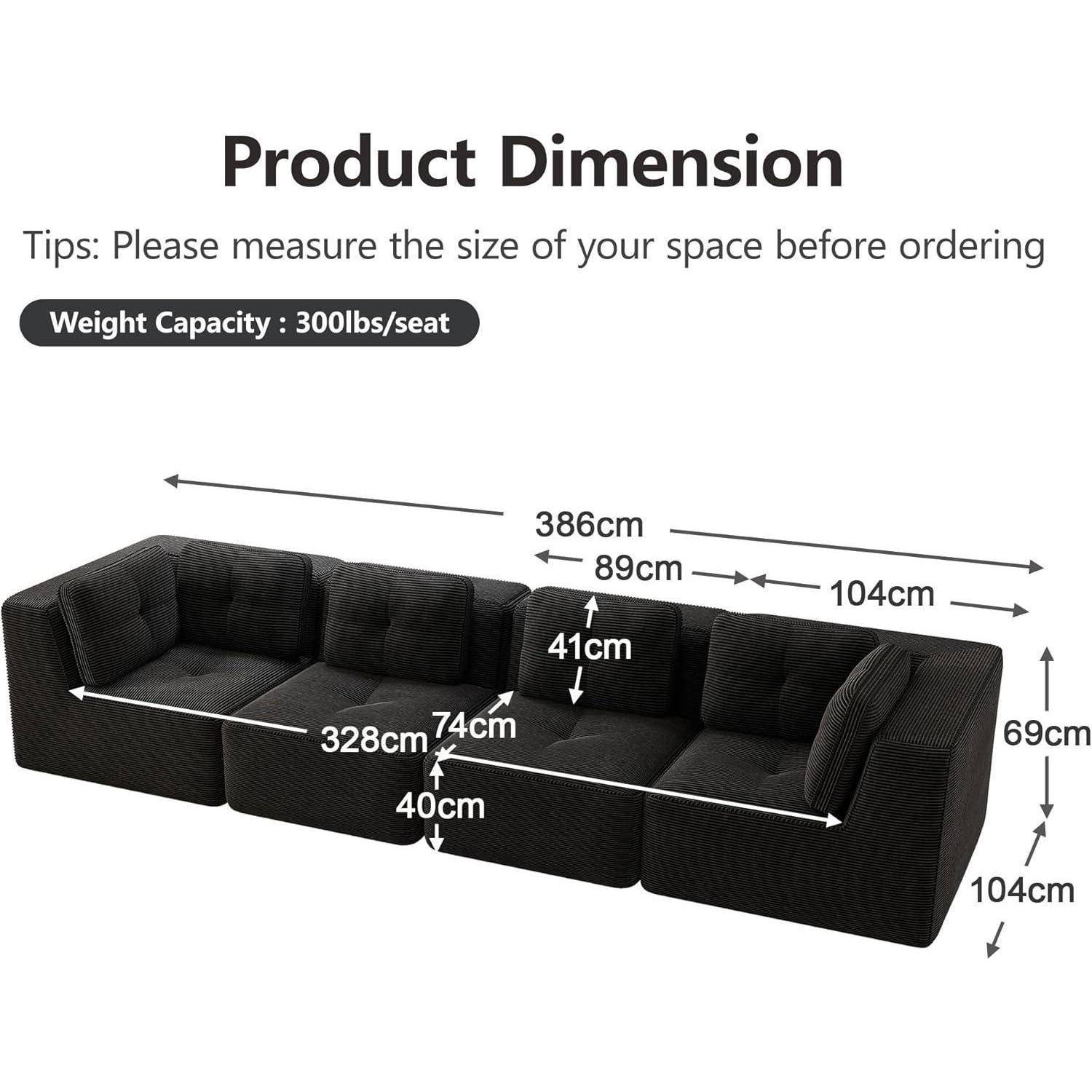 Produktabmessungsdiagramm eines schwarzen Ecksofa mit einer Gesamtlänge von 386 cm, Tiefe von 104 cm, Höhe von 69 cm, Sitzplatzkapazität von 300 lb und Maßangaben des Sitzbereichs.