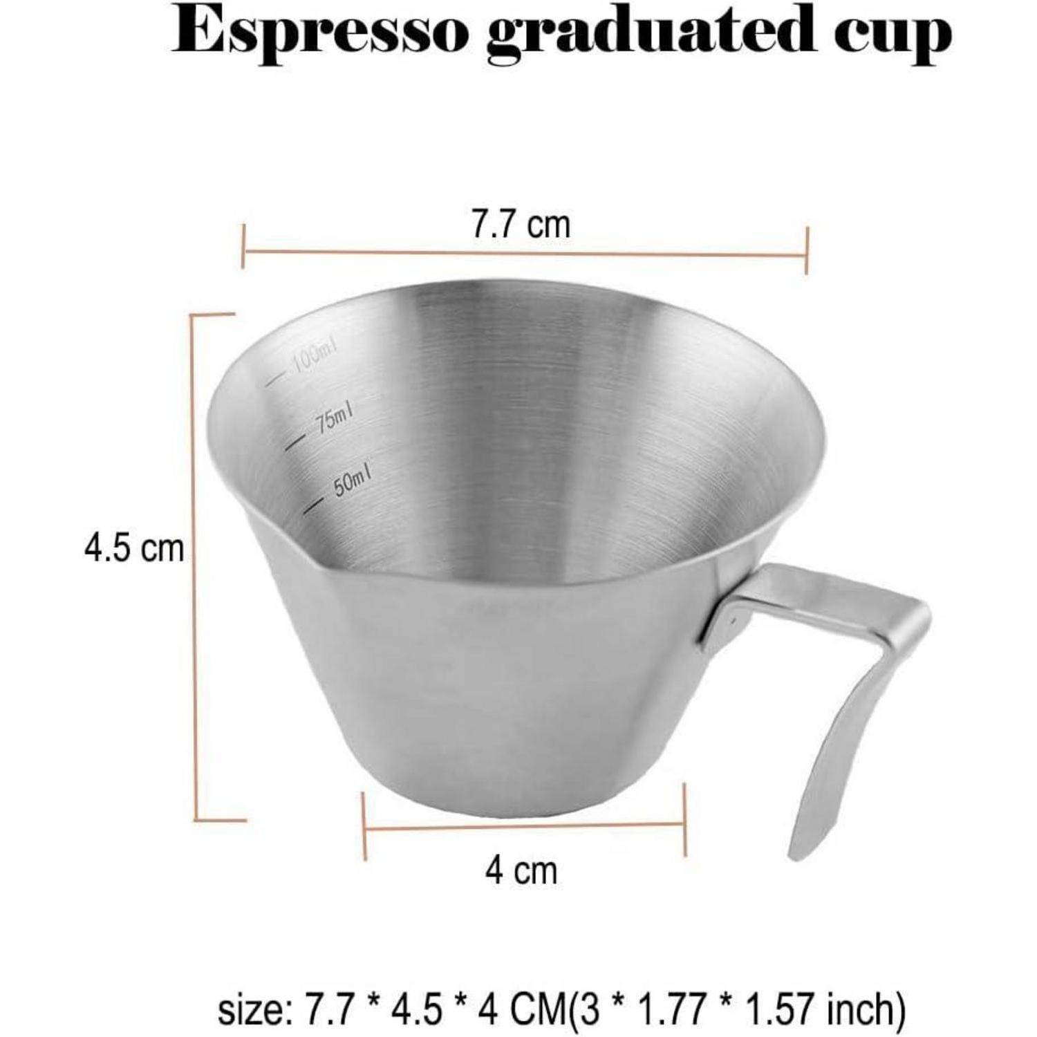 Edelstahl-Espresso-Messbecker mit Griff, zeigt Abmessungen von 7,7 cm Breite, 4,5 cm Höhe, 4 cm Basis und 50 ml, 75 ml, 100 ml Markierungen.
