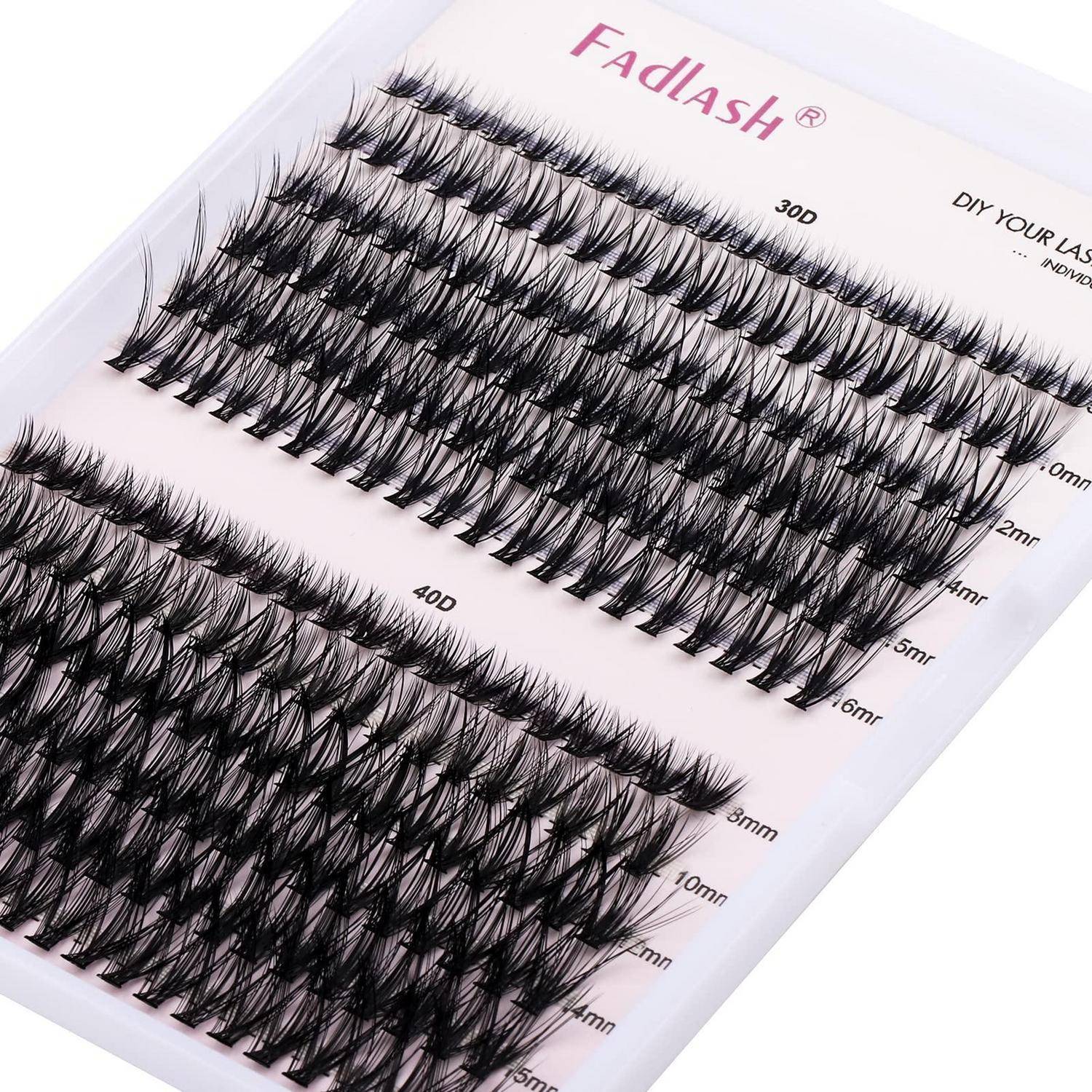 Nahaufnahme von künstlichen Wimpernstreifen auf einem Verpackungstablett mit der Aufschrift „Fadlash