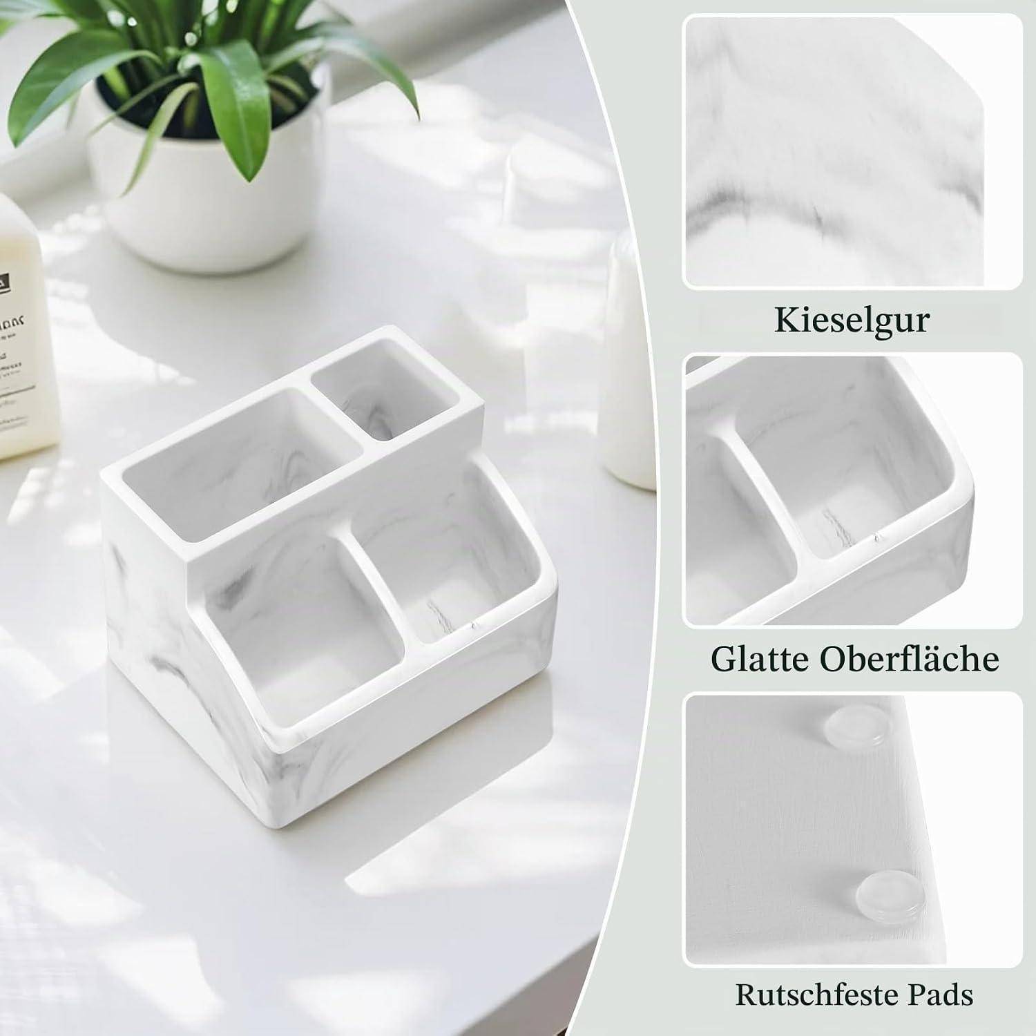 Marmor-gemusterter weißer Schreibtischorganizer mit drei Fächern, dargestellt auf einem Tisch neben Pflanzen; Nahaufnahmen kennzeichnen Diatomeenerde, glatte Oberfläche und rutschfeste Pads.