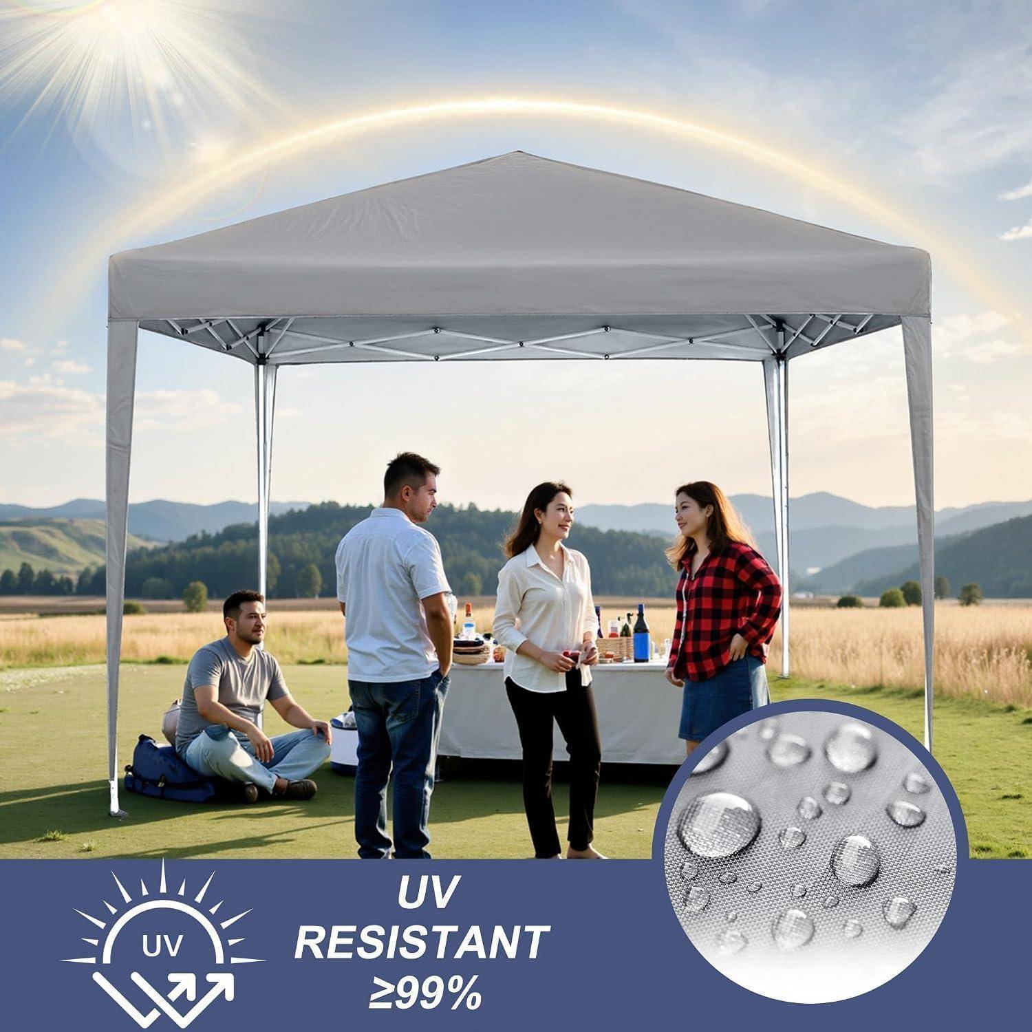 Menschen, die sich unter einem Pavillon im Freien versammeln, mit „UV-BESTÄNDIG ≥99%