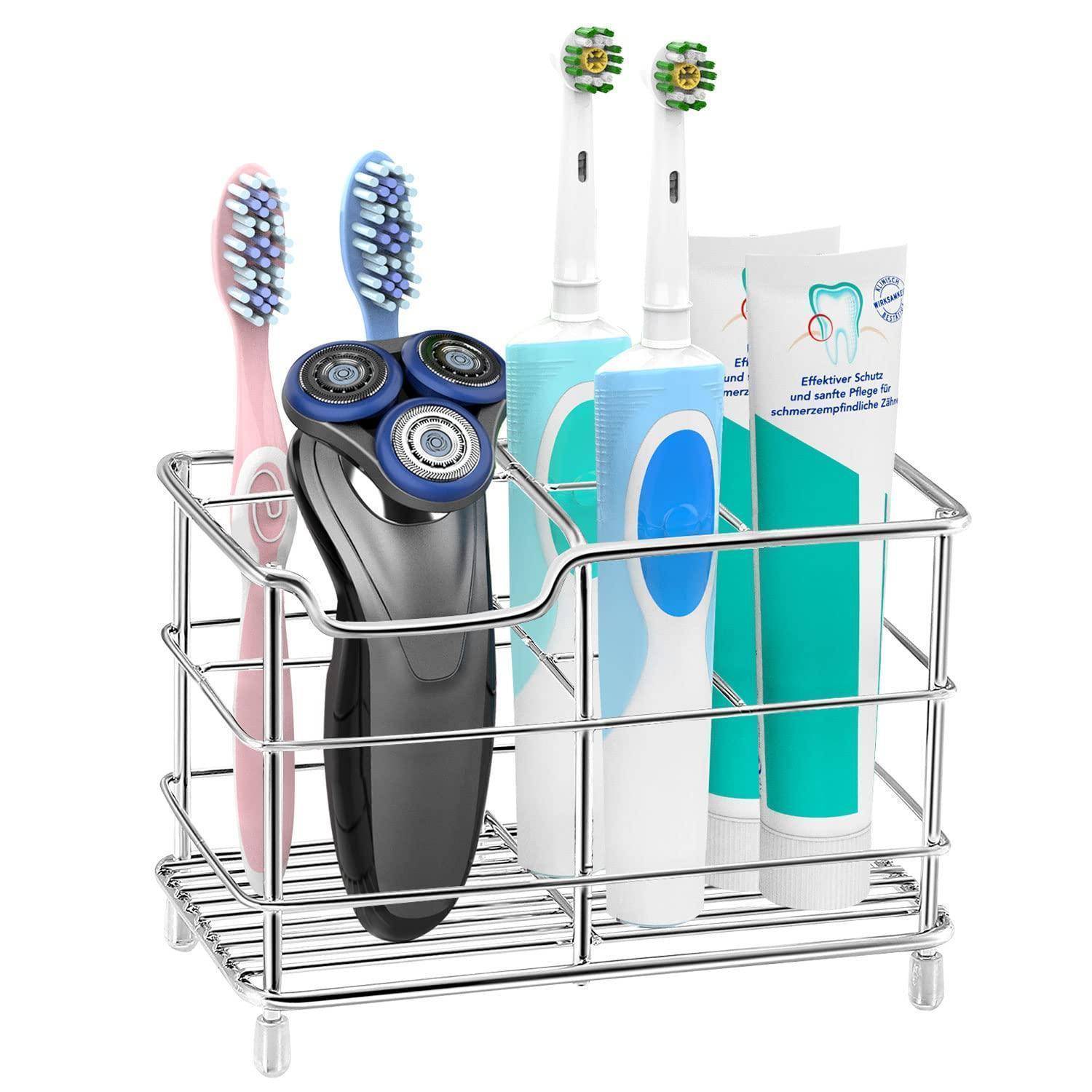 Badezimmerorganizer, der zwei elektrische Zahnbürsten, einen Rasierer und Zahnpastatuben auf einem Metallregal hält.