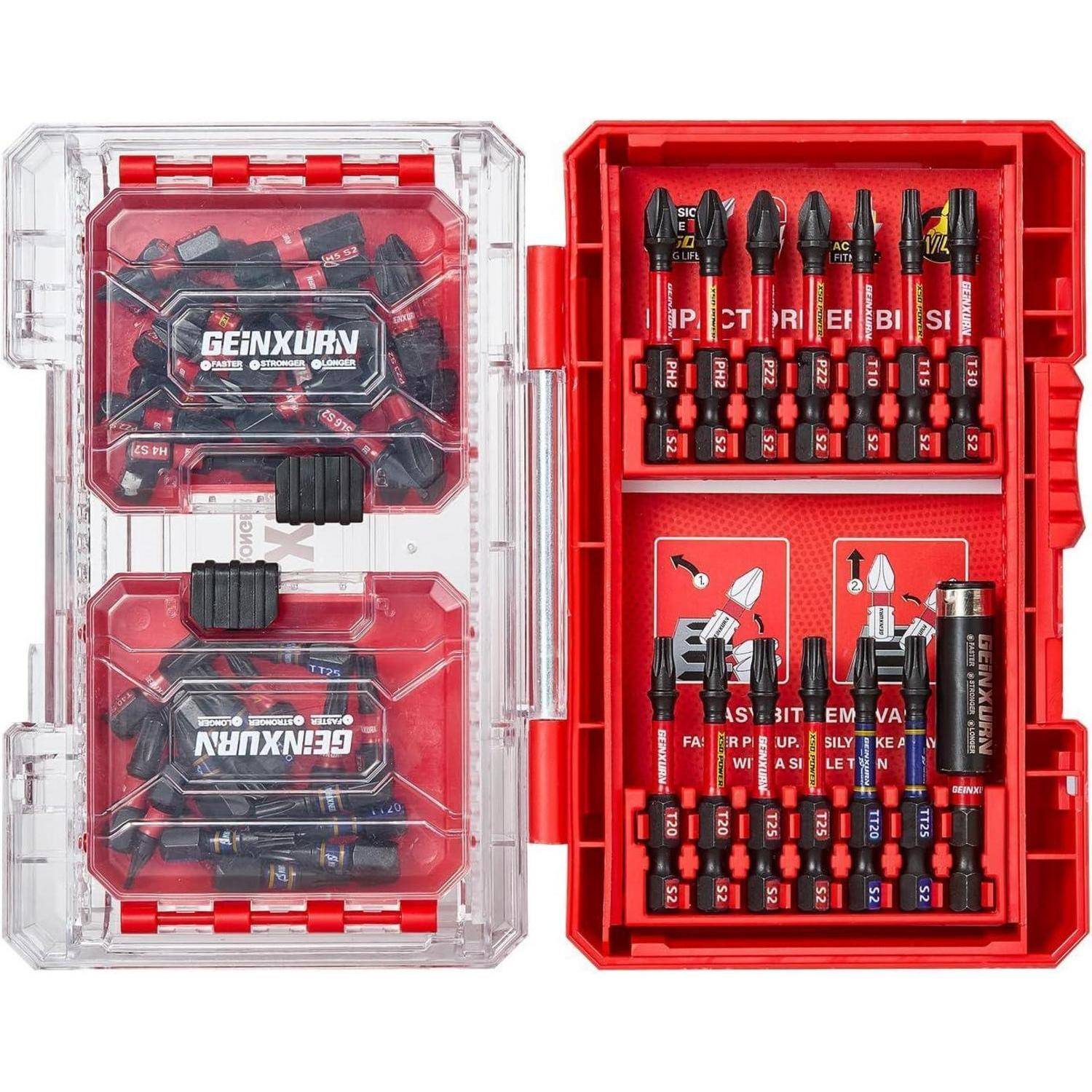 Offener rot-durchsichtiger Kunststoffkoffer, der einen GEINXUN-Schraubendreher-Bitsatz mit mehreren Bits, Verlängerungen und einer Batterie zeigt, ordnungsgemäß im Inneren organisiert.