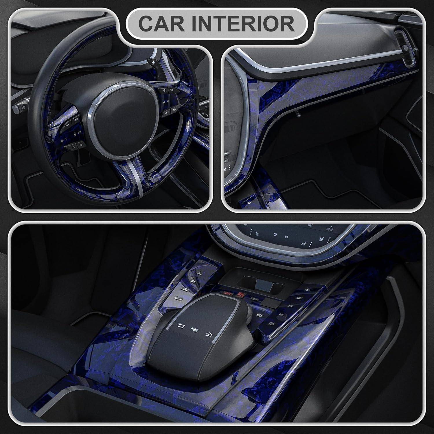 Futuristisches Autoinnenraum mit glänzendem blau-schwarzem Armaturenbrett, Lenkrad und Mittelkonsole, dargestellt in drei Nahaufnahmen.