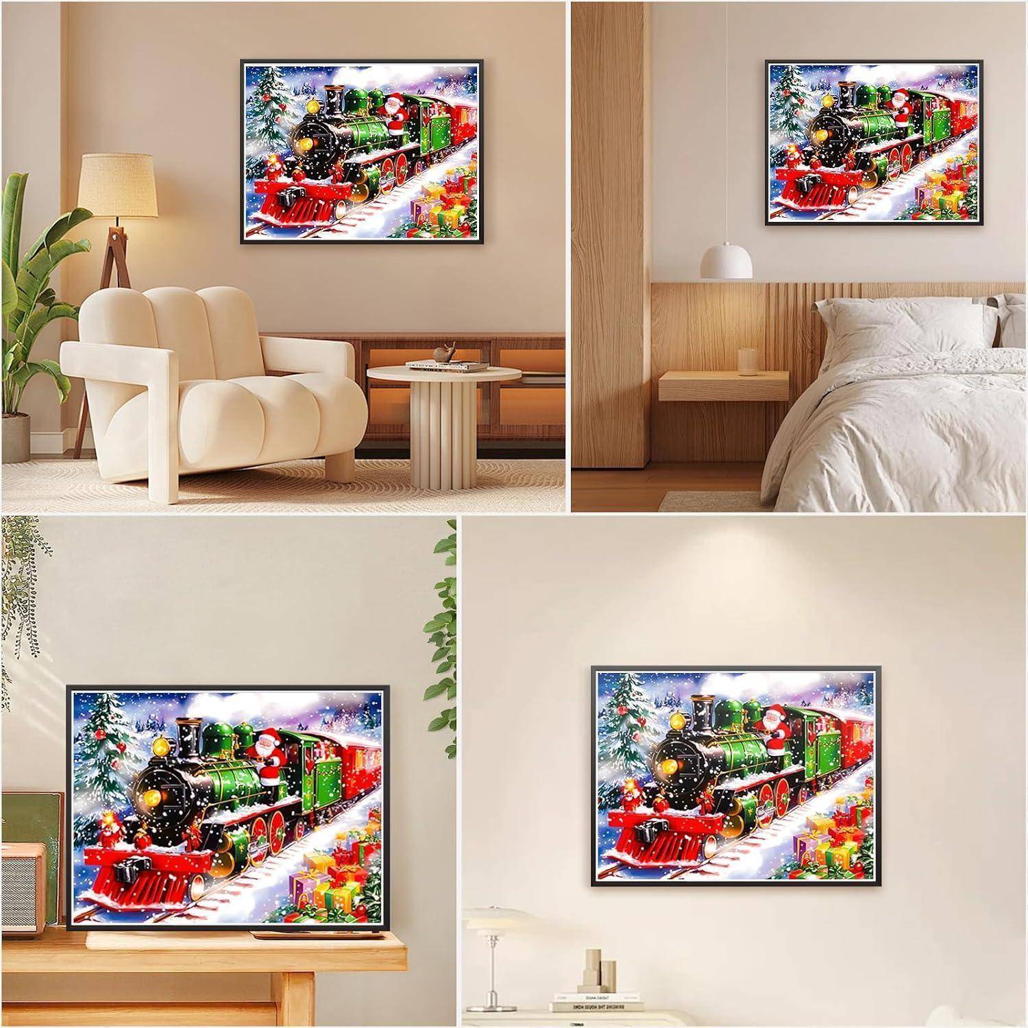 Collage eines gerahmten Weihnachtszug-Drucks, der in verschiedenen Räumen angezeigt wird, einschließlich Wohnzimmer, Schlafzimmer und minimalistischer Innenräume.
