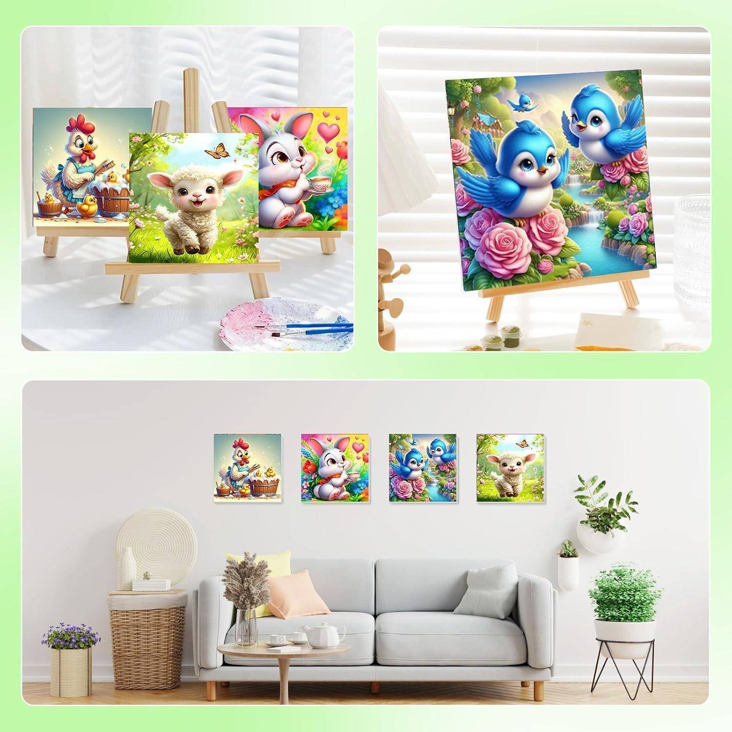Farbenfrohe Tierleinwanddrucke auf Staffeleien, dargestellt als Kunstdekoration in einem hellen Wohnzimmer über einem Sofa.