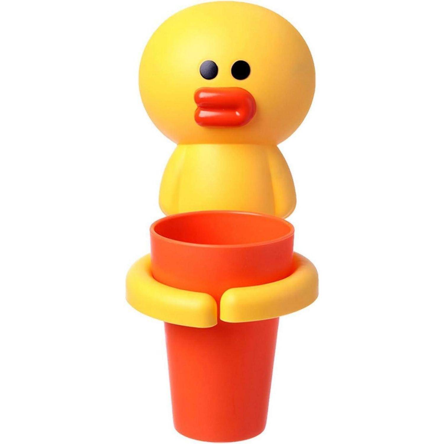 Gelbe Entenfirurin, die eine orangefarbene Tasse oder einen Behälter hält, zentriert auf einem einfachen weißen Hintergrund.