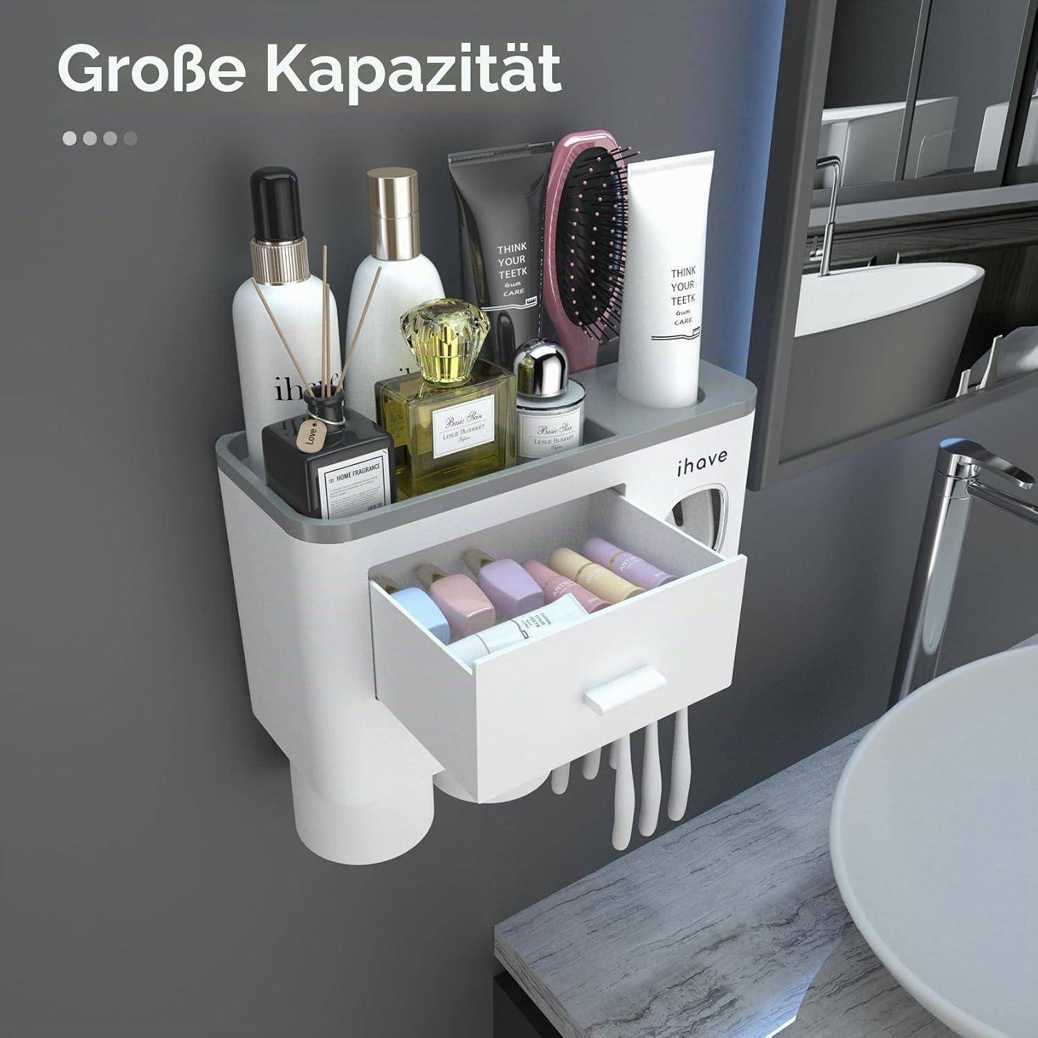 Wandmontierter Badorganizer mit großem Regal und Schublade zur Aufbewahrung von Toilettenartikeln, Haarbürste, Flaschen und Tuben; Text sagt „Große Kapazität