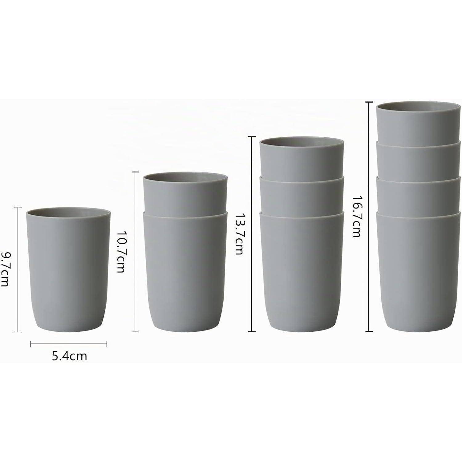 Produktbild zeigt vier verschachtelte graue Tassen in zunehmenden Höhen, beschriftet mit 9,7 cm, 10,7 cm, 13,7 cm und 16,7 cm; Basisbreite 5,4 cm.