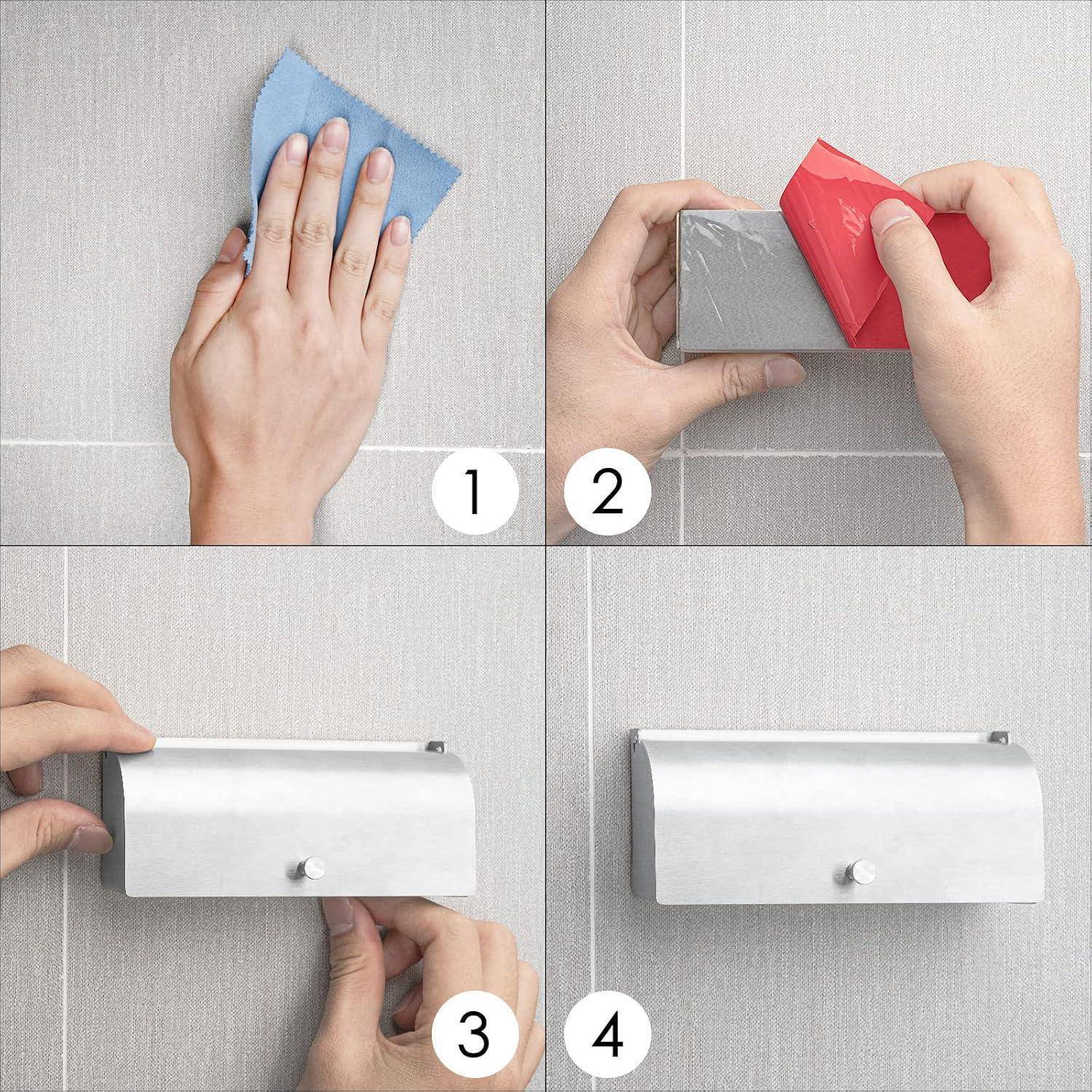 Vierschrittiger Installationsprozess: Wand reinigen, Klebstoffrückseite abziehen, silberne wandmontierte Halterung anbringen, fertig montierte Halterung an Fliesenwand.