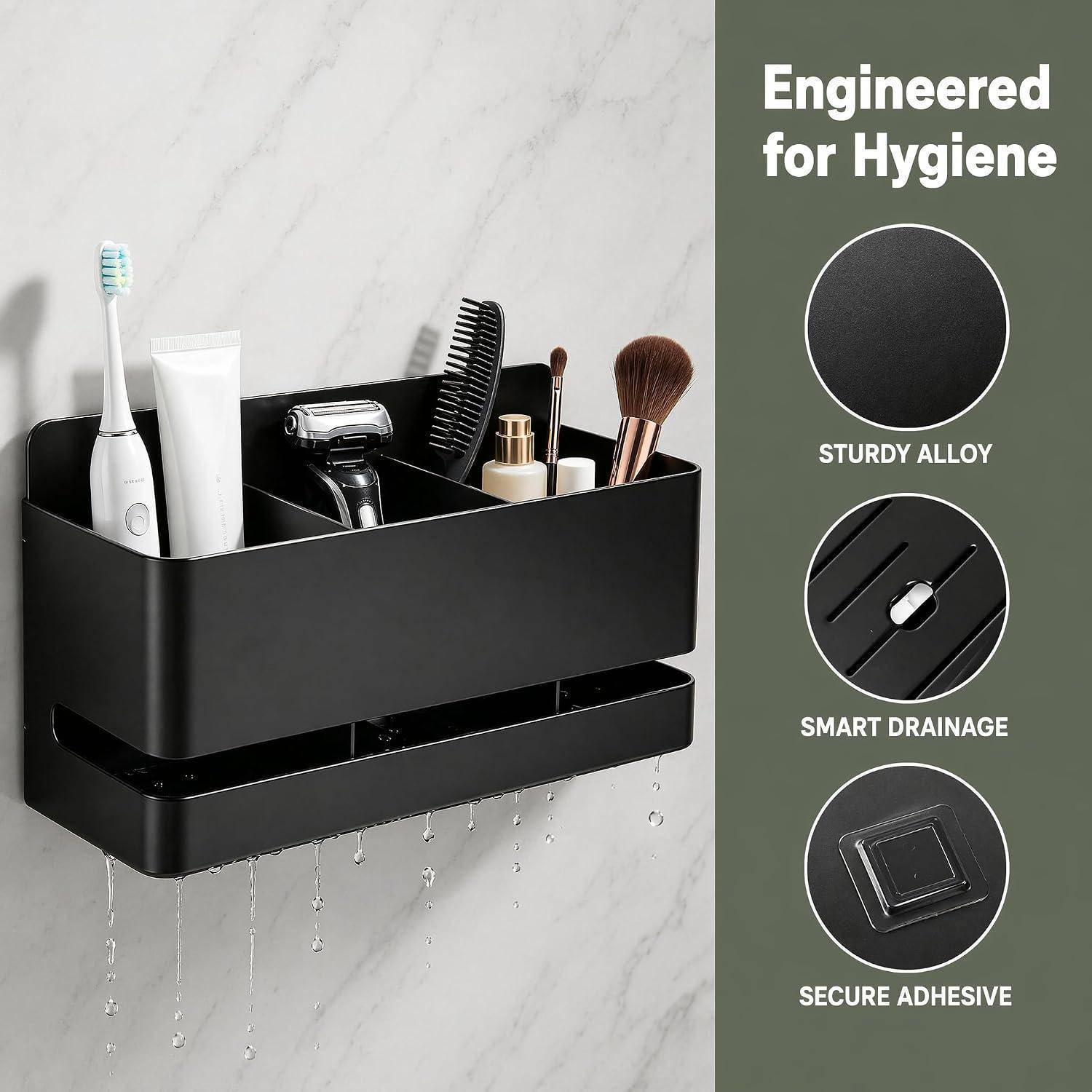 Schwarzer wandmontierter Badezimmorganizer mit Zahnbürste, Rasierer, Tube, Kamm und Kosmetikprodukten, präsentiert mit „Engineered for Hygiene