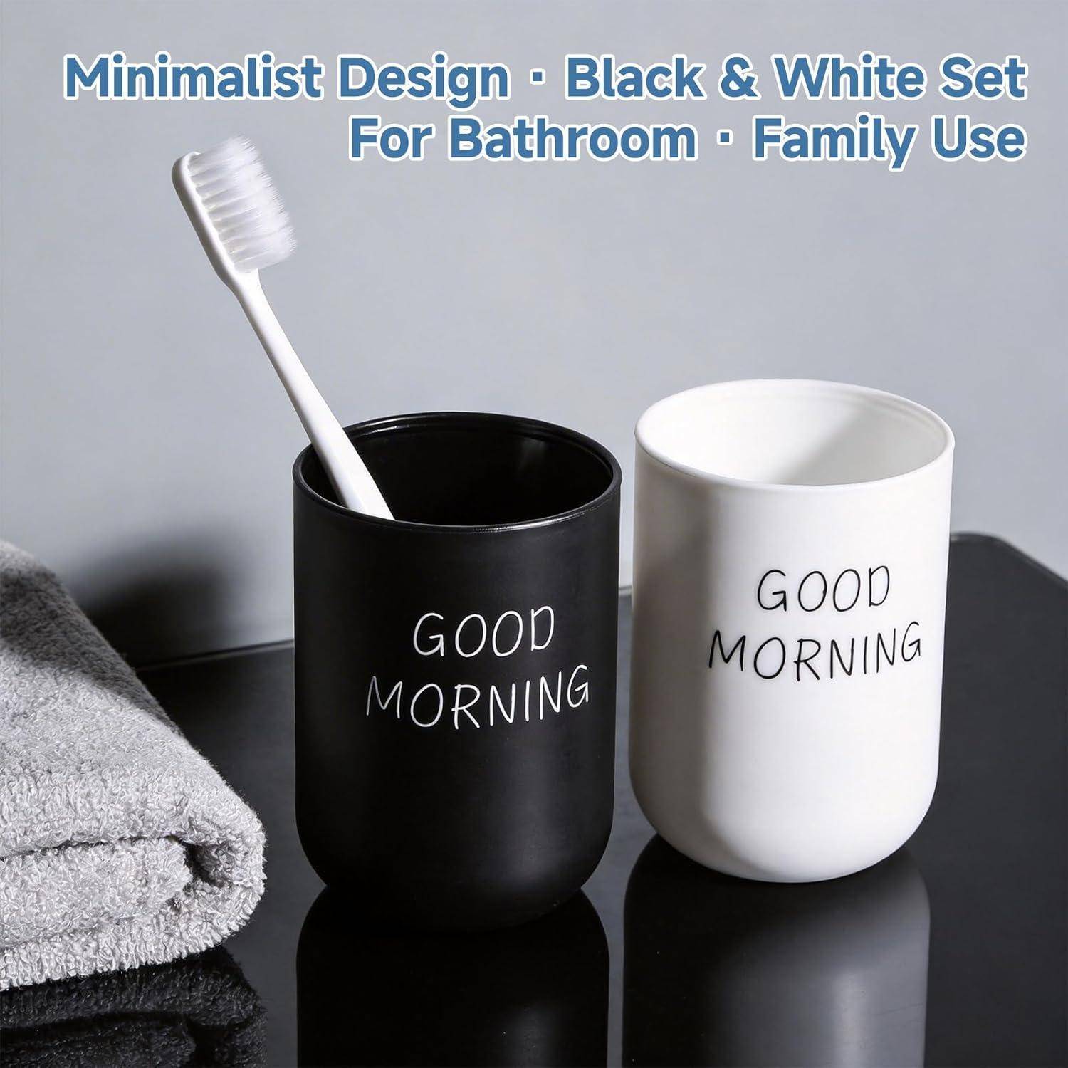 Schwarze und weiße Badezimmertassen mit der Aufschrift „GOOD MORNING