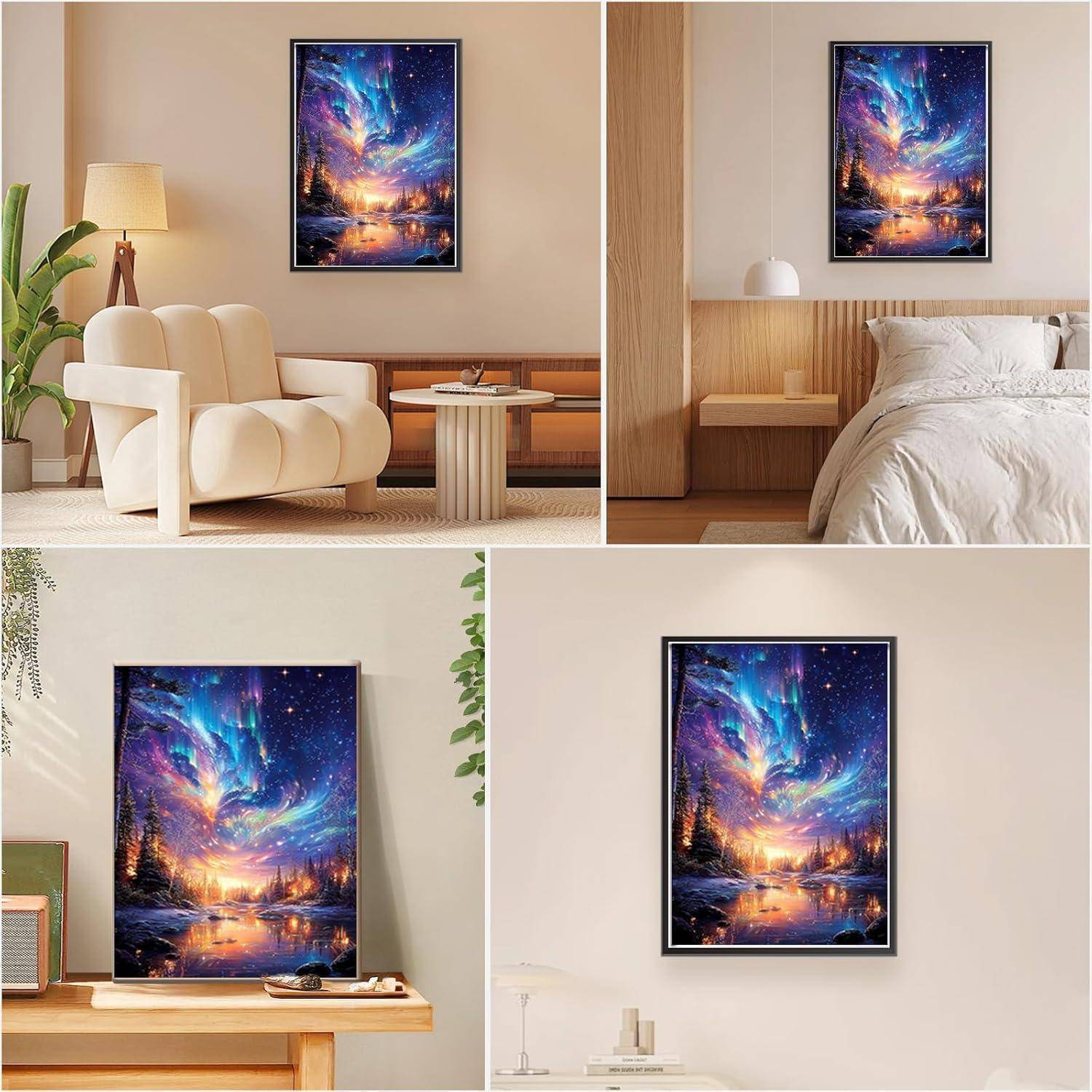 Collage eines eingerahmten Kunstdrucks einer kosmischen Landschaft, gestaltet in vier Innenräumen: Wohnzimmer, Schlafzimmer und zwei minimalistische Wand-Mockups.