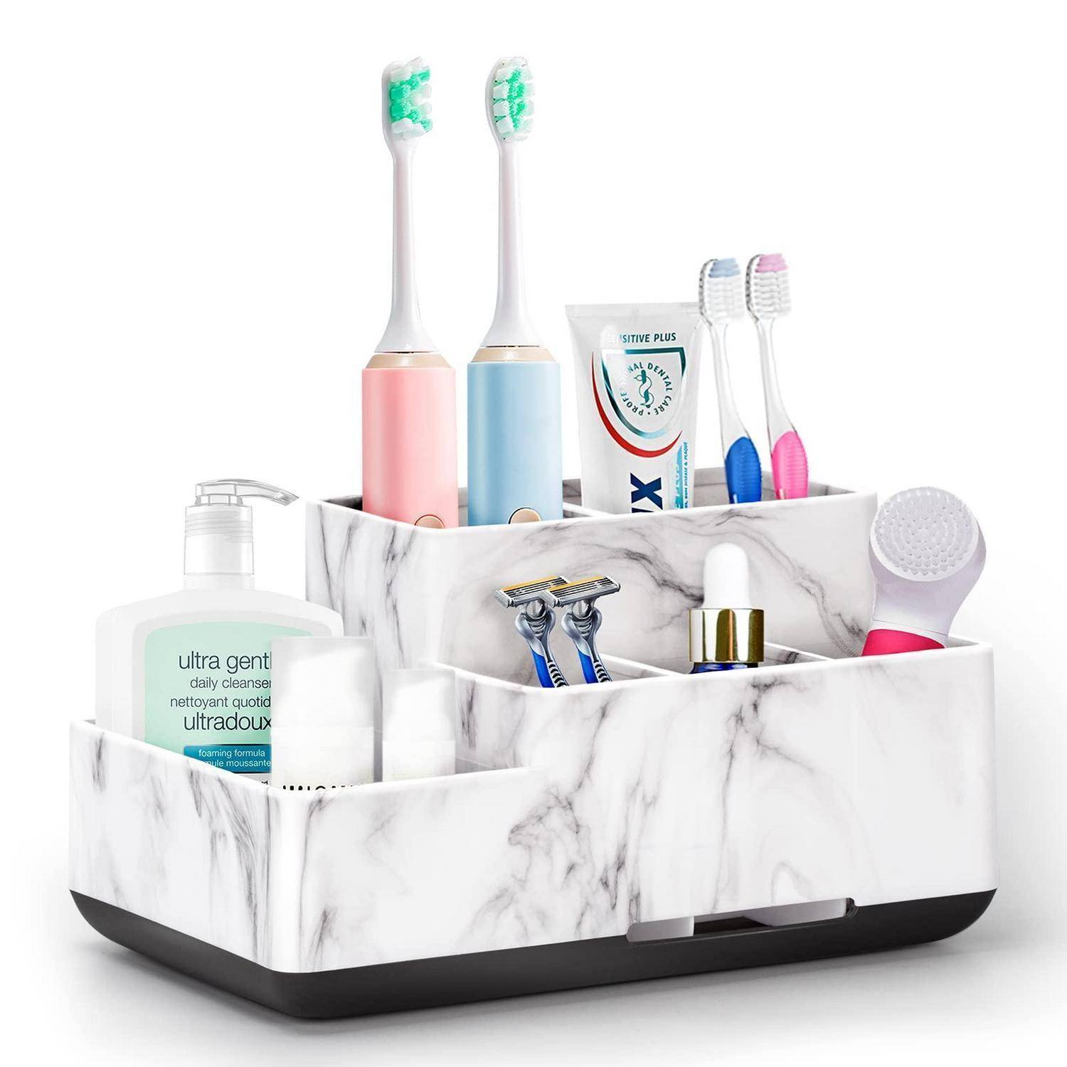 Badezimmer-Organizer mit Marmormuster für elektrische Zahnbürsten, Zahnpasta, Rasierer, Lotion und eine Gesichtsbürste.