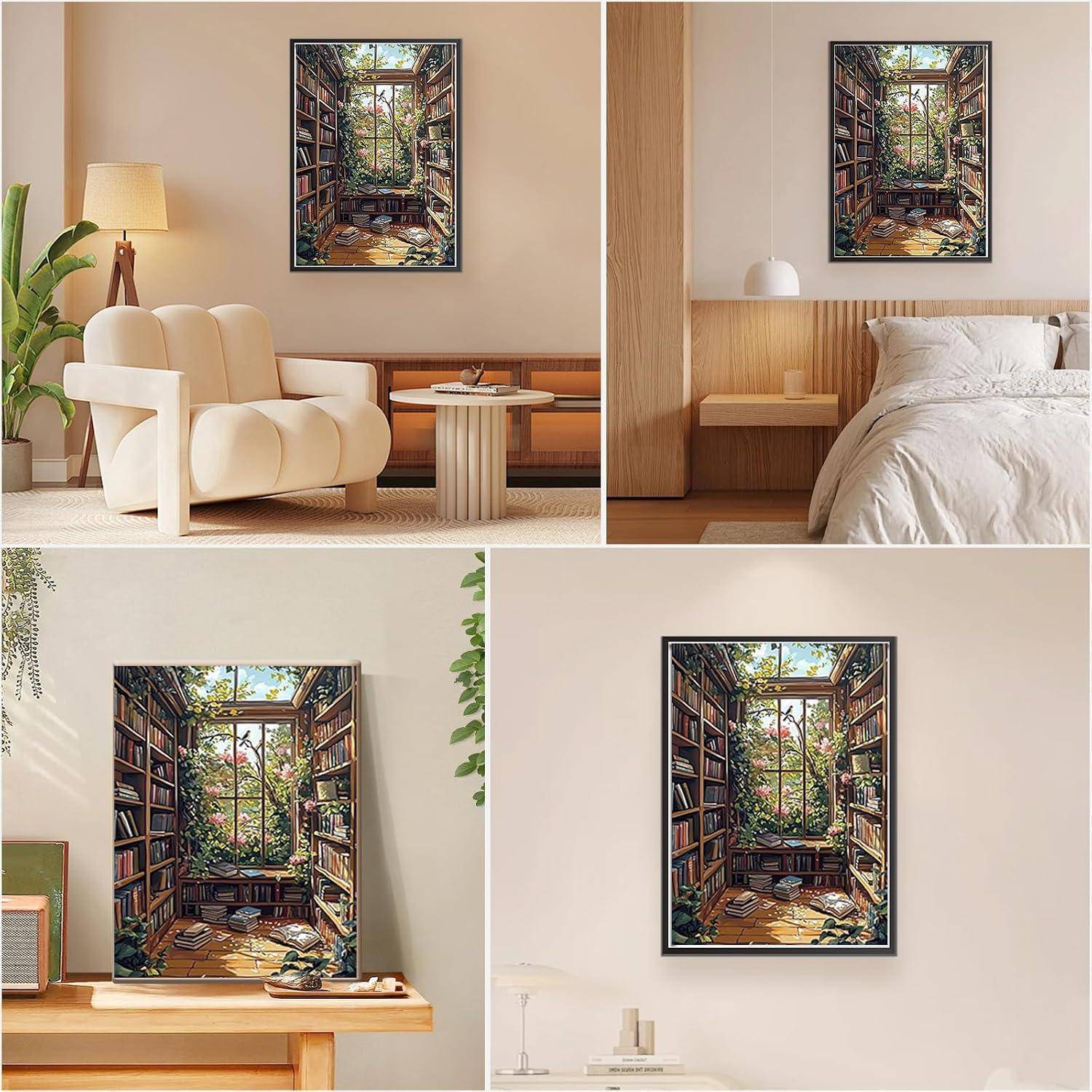 Collage von einem gerahmten Kunstwerk, das eine gemütliche Bibliothek mit einem Fenster zum Grün zeigt, in verschiedenen Räumen als Wanddekoration dargestellt.