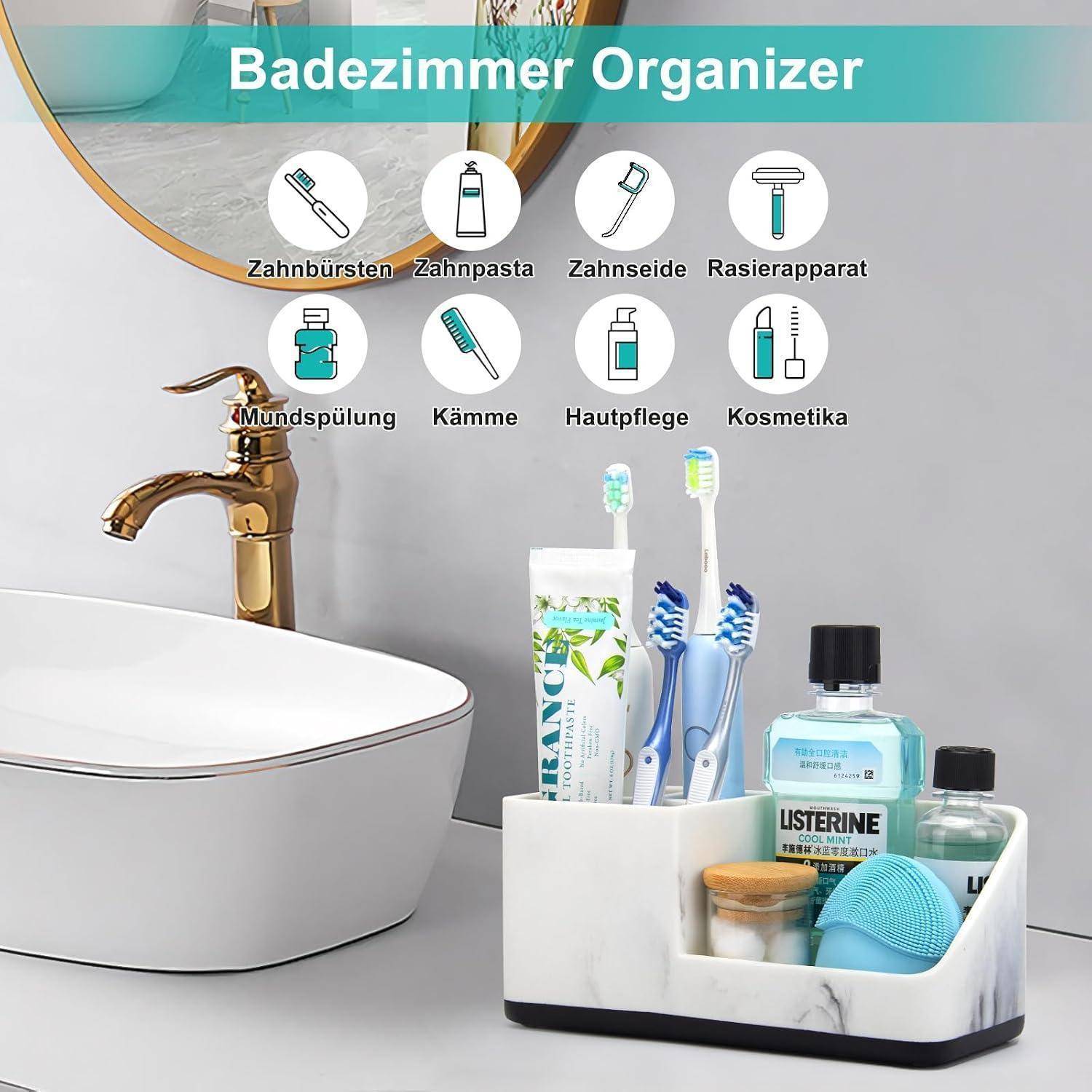 Badezimmer-Organizer-Tablett mit Zahnbürsten, Zahnpasta, Mundwasser, Hautpflegeprodukten und Kosmetika neben einem Waschbecken; beschriftet mit „Badezimmer Organizer