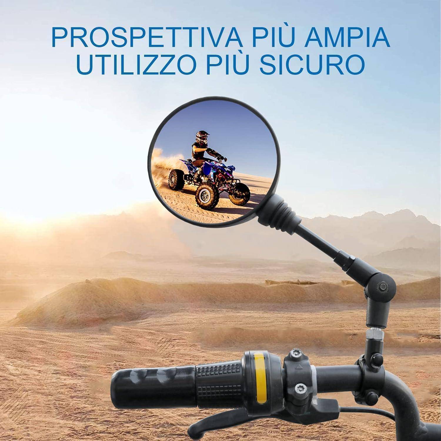 Werbebild eines Motorradspiegels mit vergrößerter Ansicht eines ATV-Fahrers, begleitet vom italienischen Text „PROSPETTIVA PIÙ AMPIA UTILIZZO PIÙ SICURO