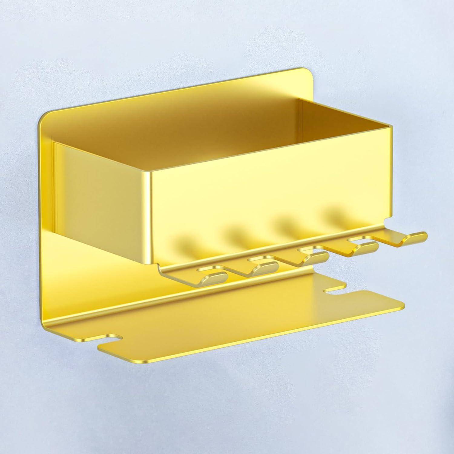 Goldenes, in 3D gerendertes offenes Ordner- oder Boxsymbol auf hellgrauem Hintergrund.