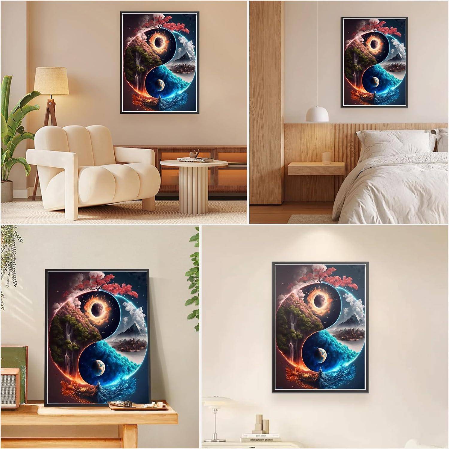 Rahmenkunstwerk mit Yin-Yang-Kosmik mit feurigen und ozeanischen Szenen, gezeigt als Wanddekoration in vier modernen Innenräumen.
