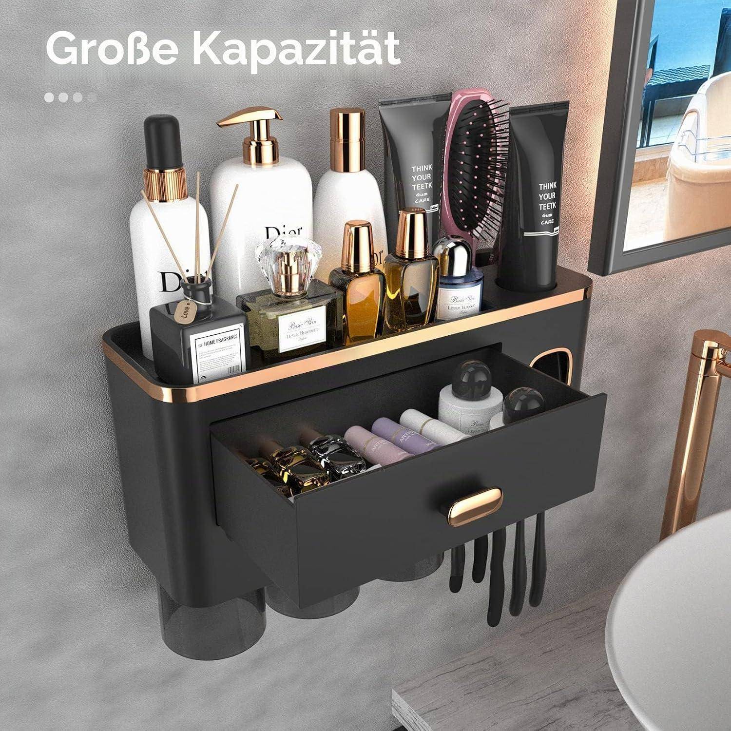 Wandmontierter schwarz-goldener Schminkorganizer mit großer Schublade, die Parfüms, Flaschen, Kosmetika und Haarstyling-Geräte enthält; Text liest sich „Große Kapazität