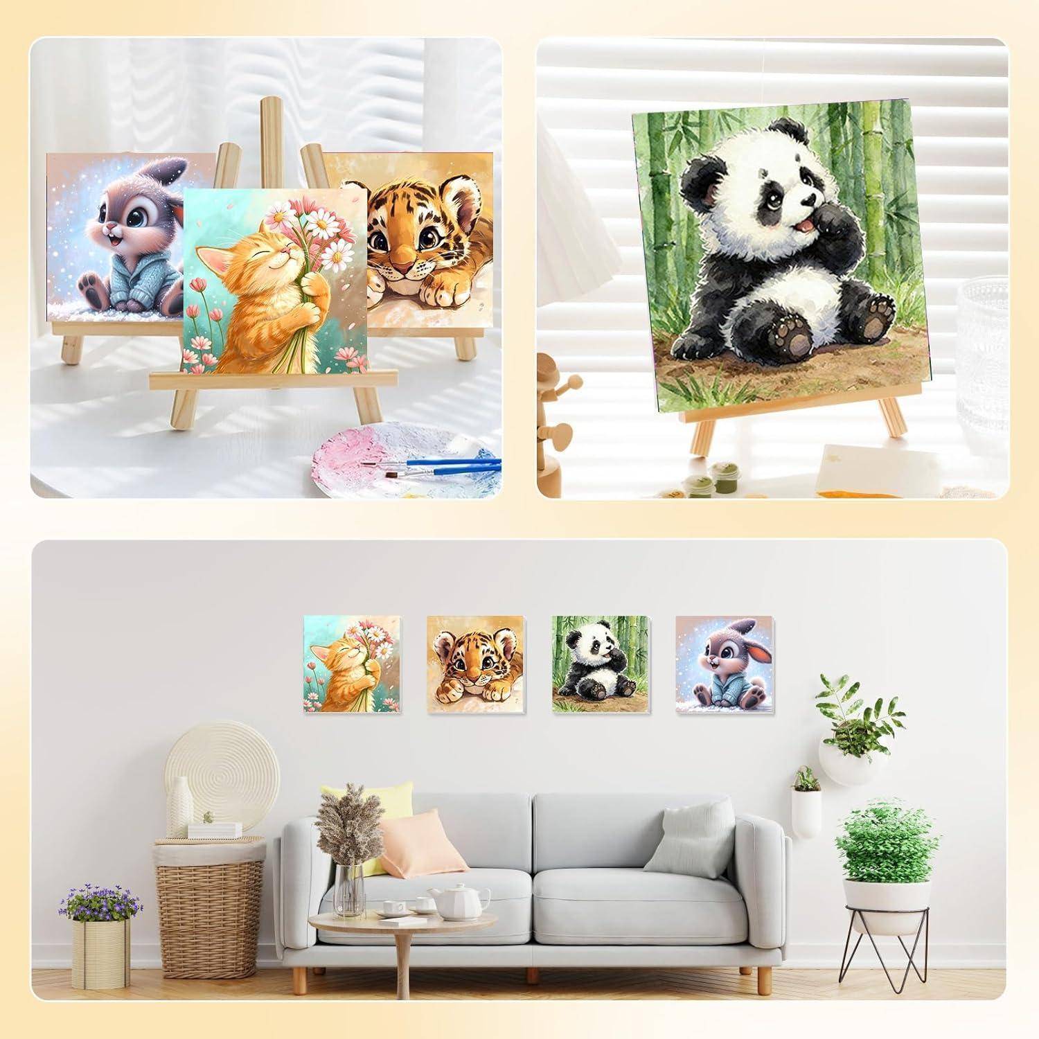 Kindermalereien von Tieren auf Staffeleien und als kleine Wandkunst in einem Wohnzimmer präsentiert: Hase, Tiger, Panda und Kaninchen.
