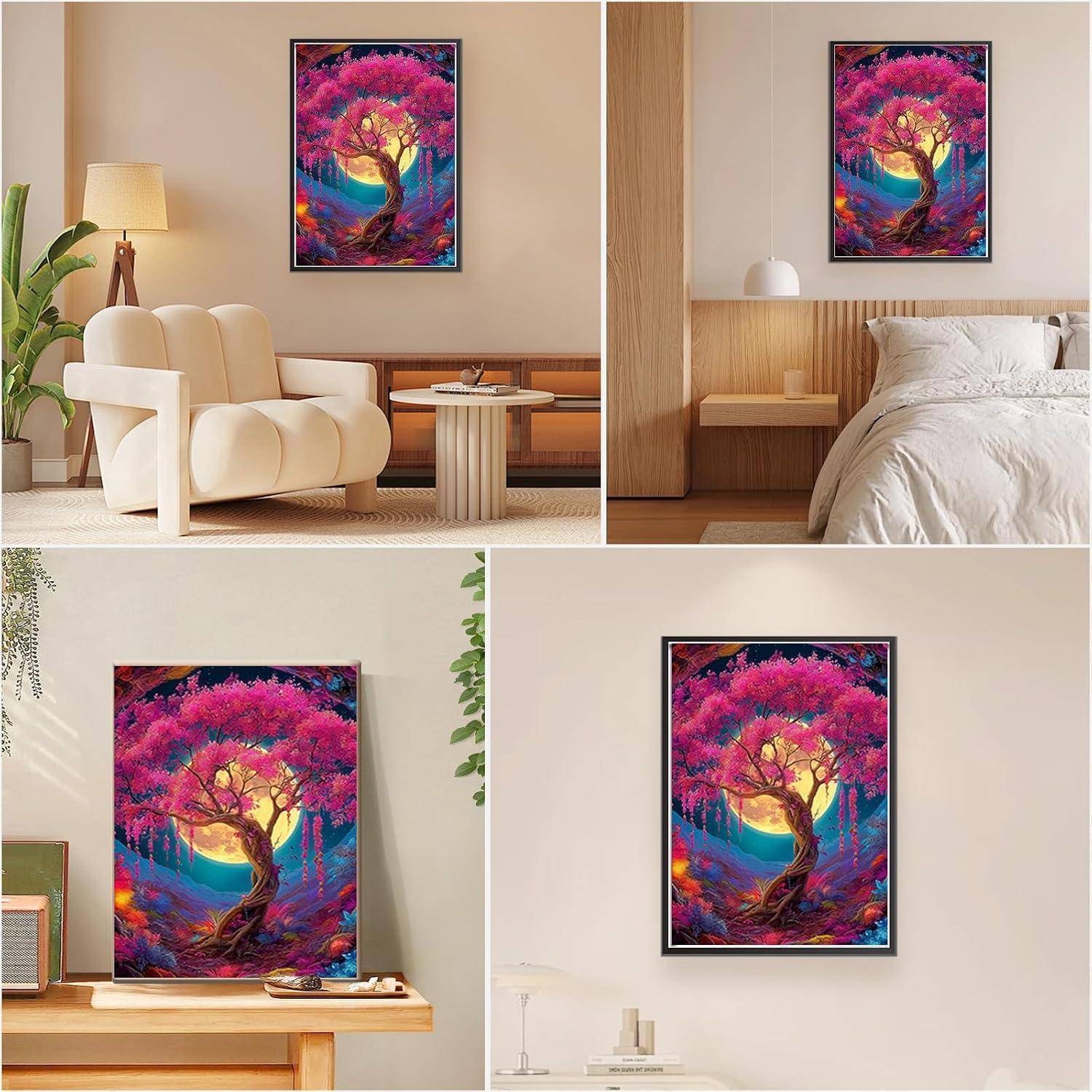 Collage eines lebendigen gerahmten Baumgemäldes mit neonrosafarbigem Laub, dargestellt in einem Wohnzimmer-, Schlafzimmer- und Schreibtisch-Setting.
