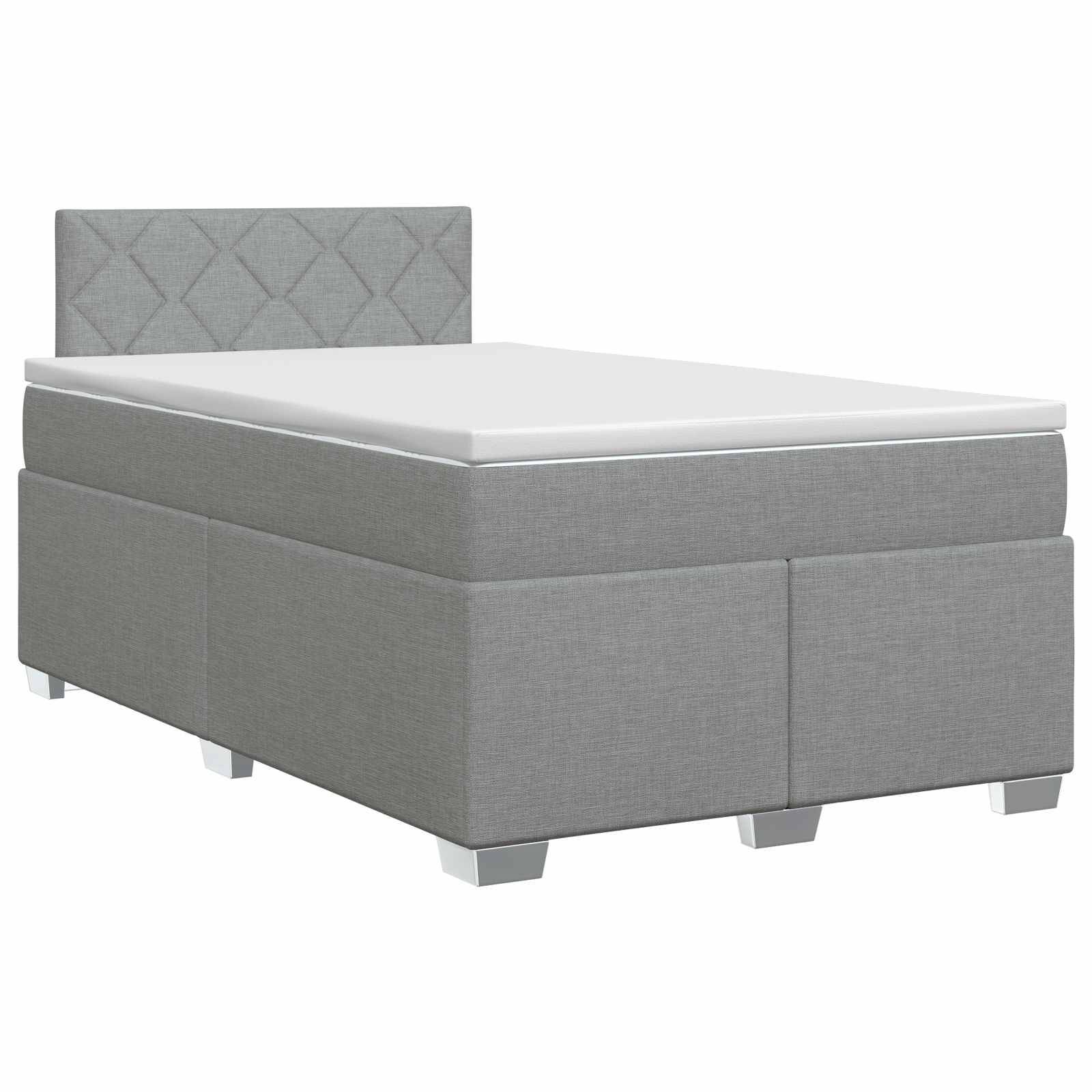Grau gepolstertes Bett mit gepolstertem Kopfteil, weiße Matratze und kurze silberne Beine auf weißem Hintergrund.