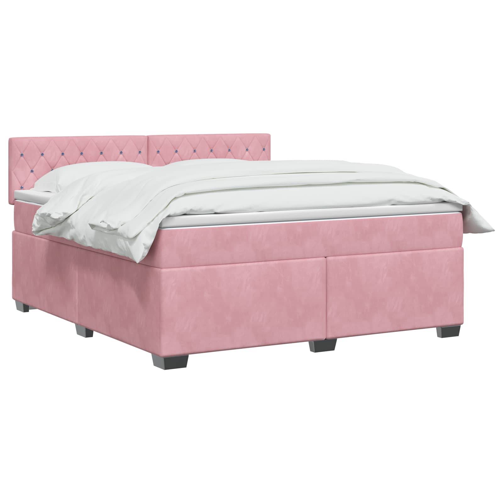 Rosa gepolstertes Bett mit gepölstertem Kopfteil und weißer Bettwäsche auf einfachem weißem Hintergrund.