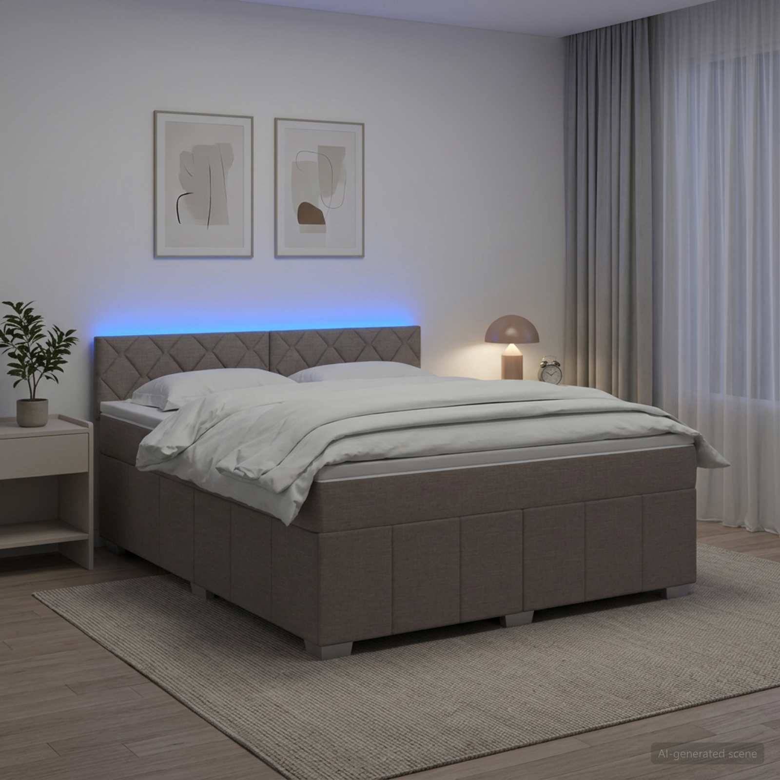Modernes Schlafzimmer mit grauem gepolstertem Bett, weißer Bettwäsche, blauem LED-Kopfglanz, Nachttisch, Lampe, Wandkunst, Vorhängen und Teppich.