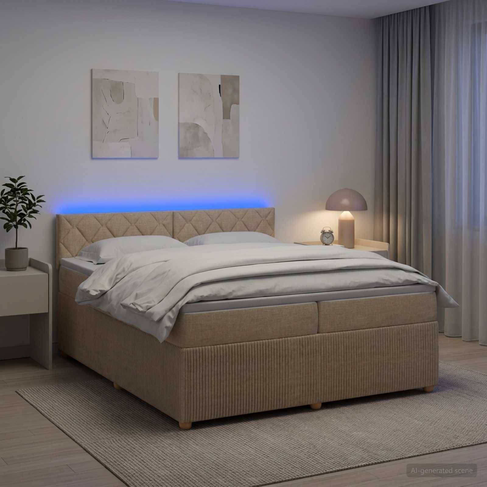 Ein sauber gemachtes beiges Polsterbett in einem modernen Schlafzimmer mit blauer LED-Kopfleuchten-Beleuchtung, Nachttischlampe, Wandkunst und Vorhängen.