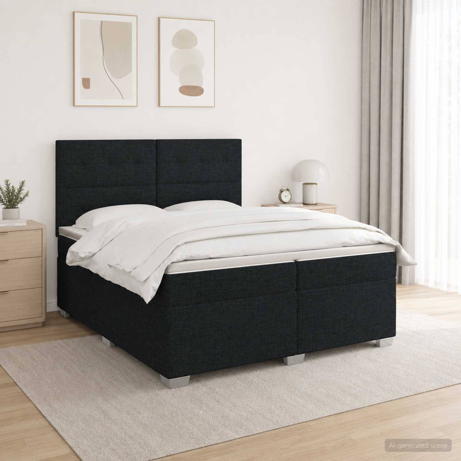 Modernes Schlafzimmer mit einem dunkel gepolsterten Bett, weißer Bettwäsche, Nachttischen, Wandkunst und leichten Vorhängen in einem minimalistischen Raum.