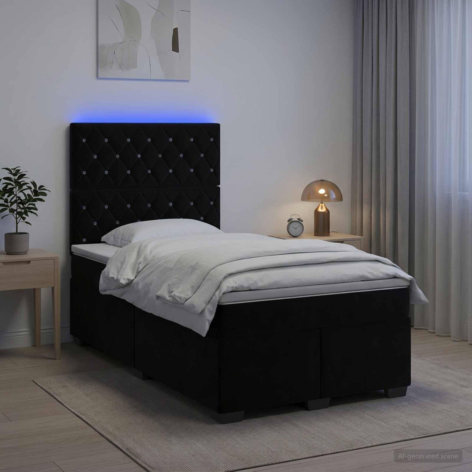 Modernes Schlafzimmer mit schwarzem gepolstertem Bett, weißer Bettwäsche, blauem LED-Kopfleuchten-Glühen, Nachttischlampe, Pflanze und Vorhängen.