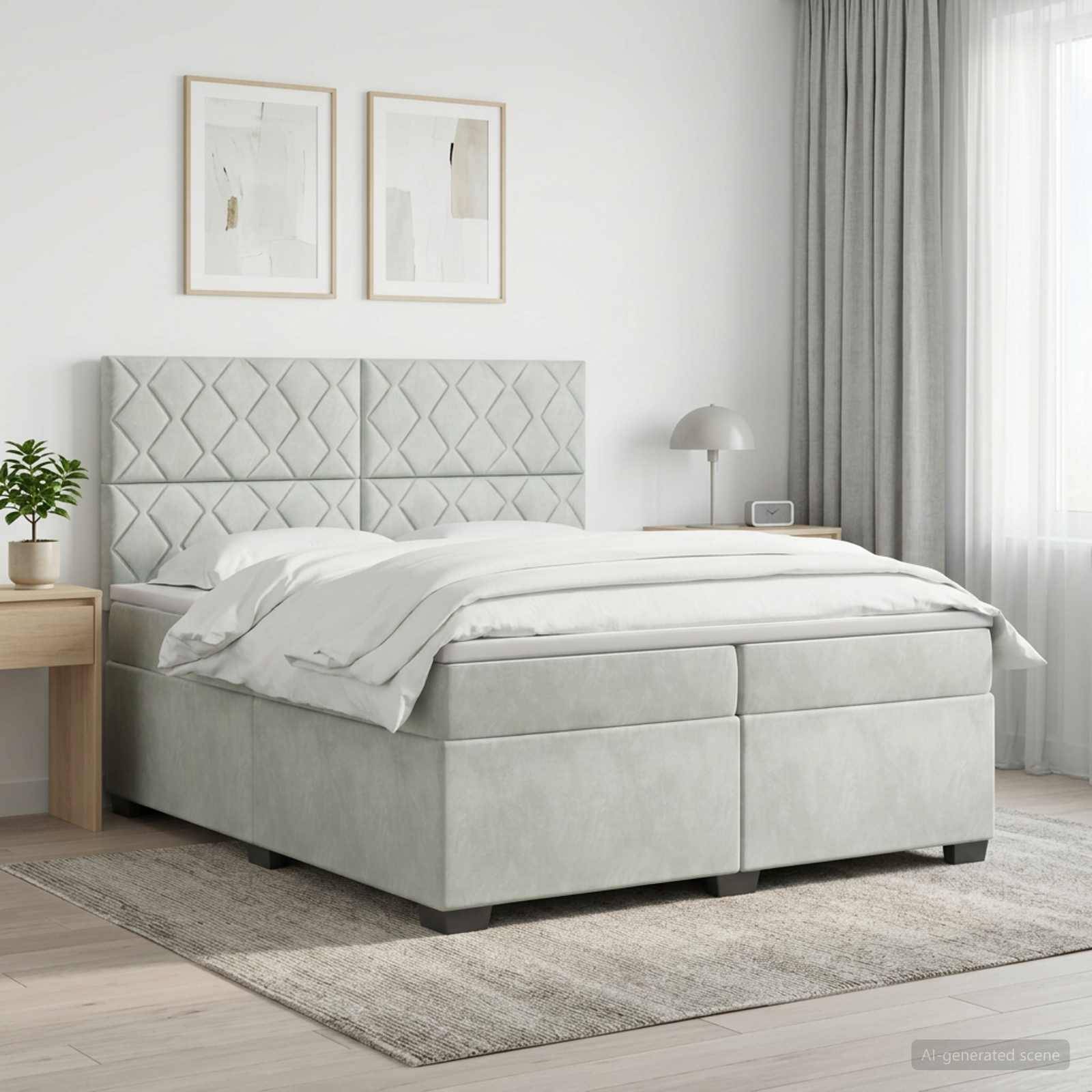 Modernes, hellgraues Polsterbett mit rautengemustertem Kopfteil in einem hellen, minimalistischen Schlafzimmer mit Nachttisch, Lampe, Pflanze und durchsichtigen Vorhängen.