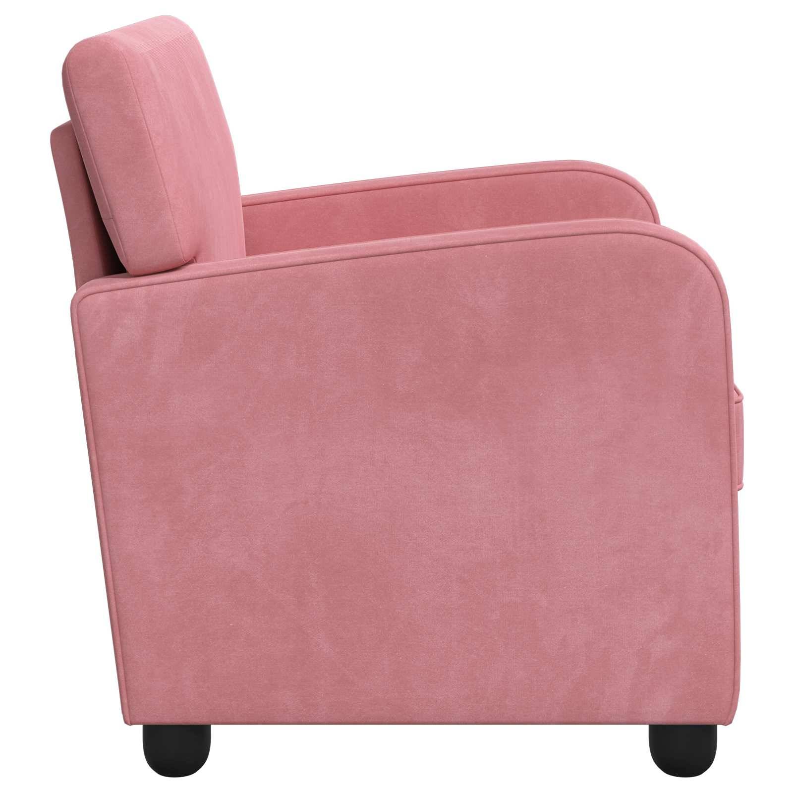 Rosa gepolsterter Sessel in Seitenansicht mit abgerundeten Armlehnen, Rückenkissen und kurzen schwarzen Beinen auf weißem Hintergrund