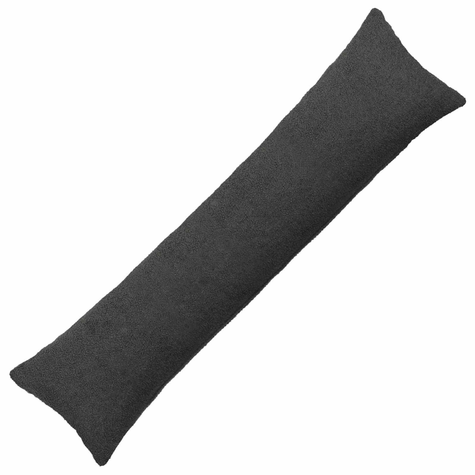 Ein langer schwarzer rechteckiger Stoffstreifen oder eine Manschette, die diagonal auf weißem Hintergrund gezeigt wird.