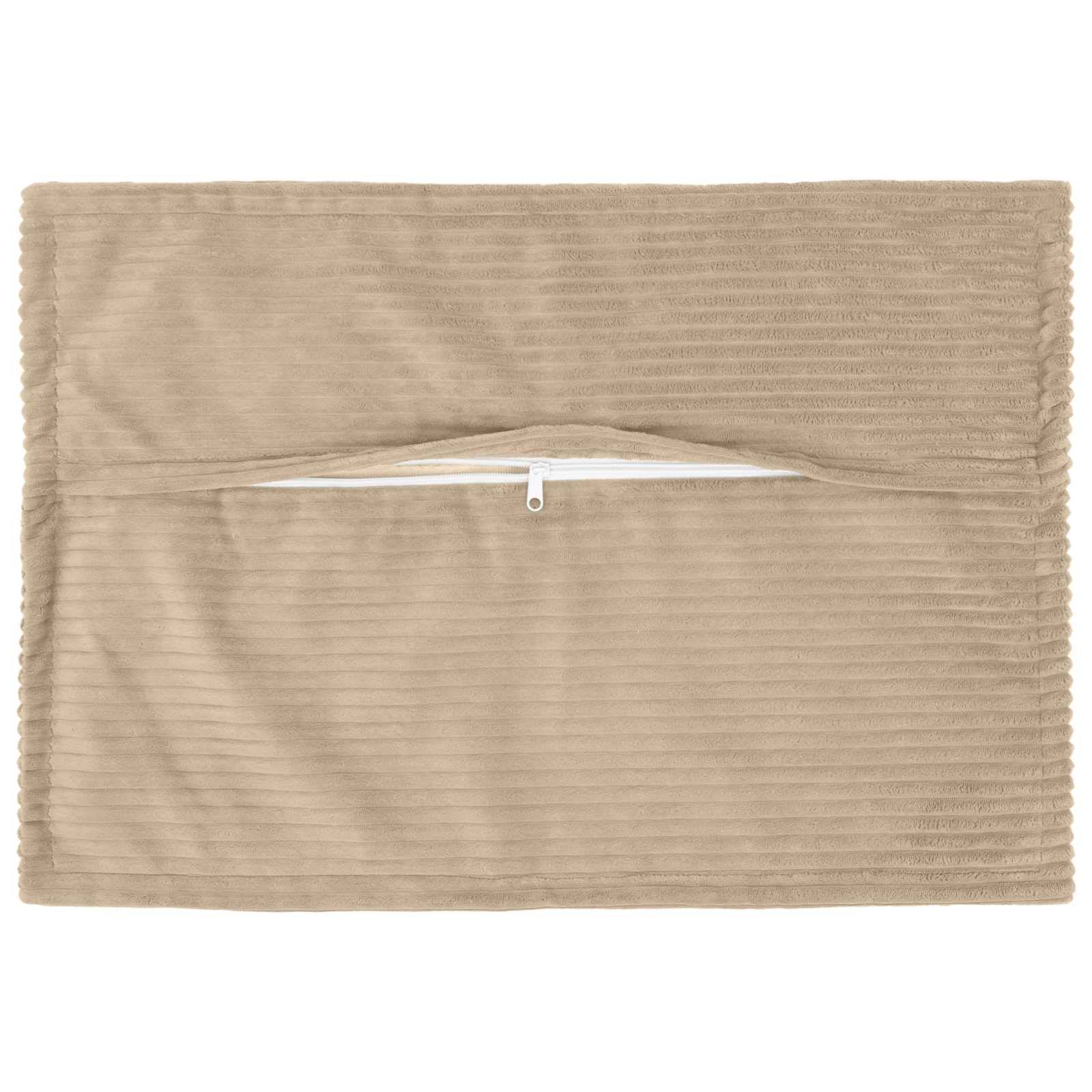 Beige gerippter rechteckiger Stoff-Beutel mit Reißverschluss oder Kissenbezug, flach auf weißem Hintergrund gezeigt.