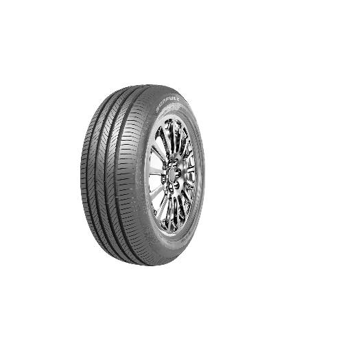 Einzelner Autoreif mit Leichtmetallrad auf schwarzem Hintergrund, dargestellt in angewinkelter Produktansicht.