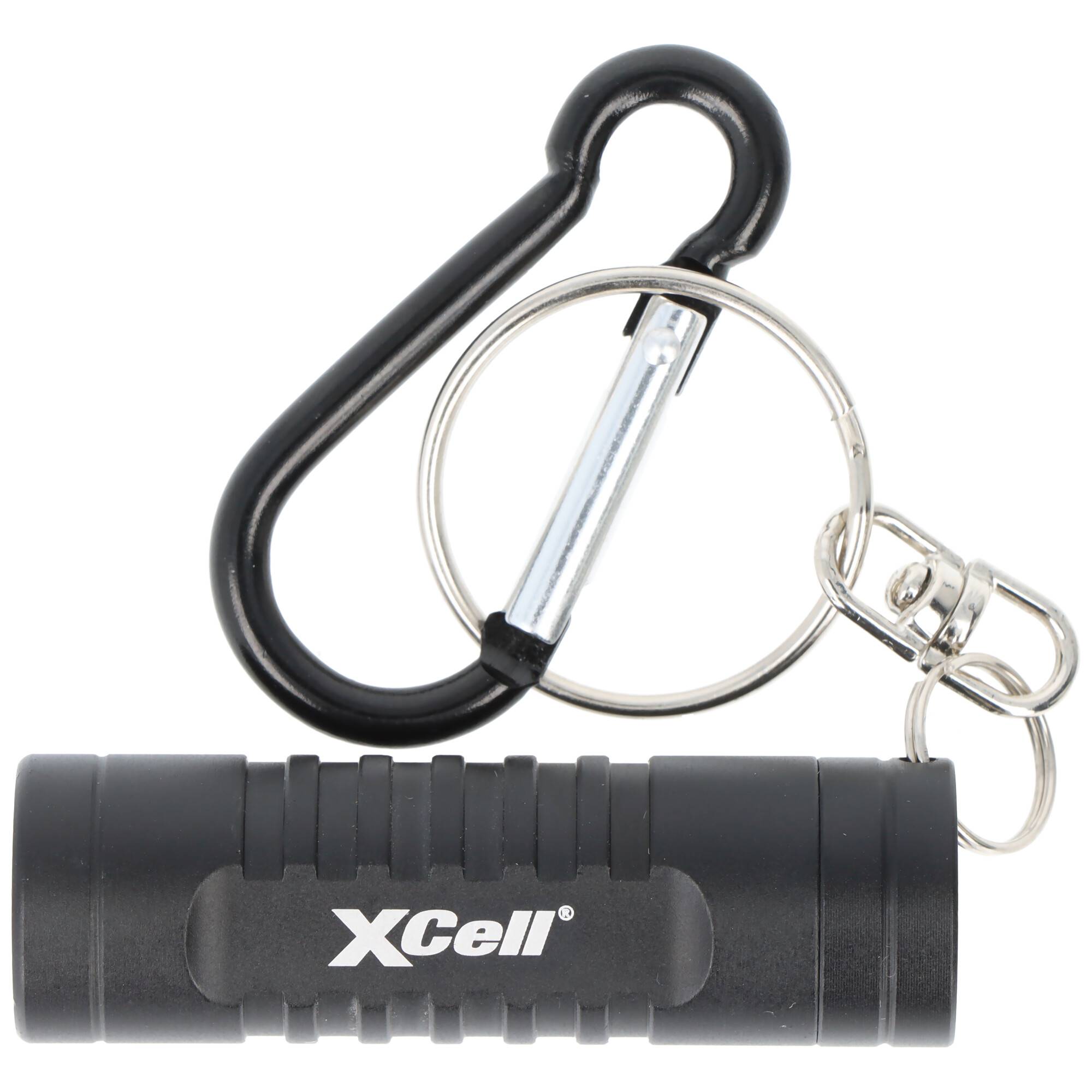 Schwarze XCell-Taschenlampe als Schlüsselanhänger mit Karabinerhaken und Schlüsselring auf weißem Hintergrund.