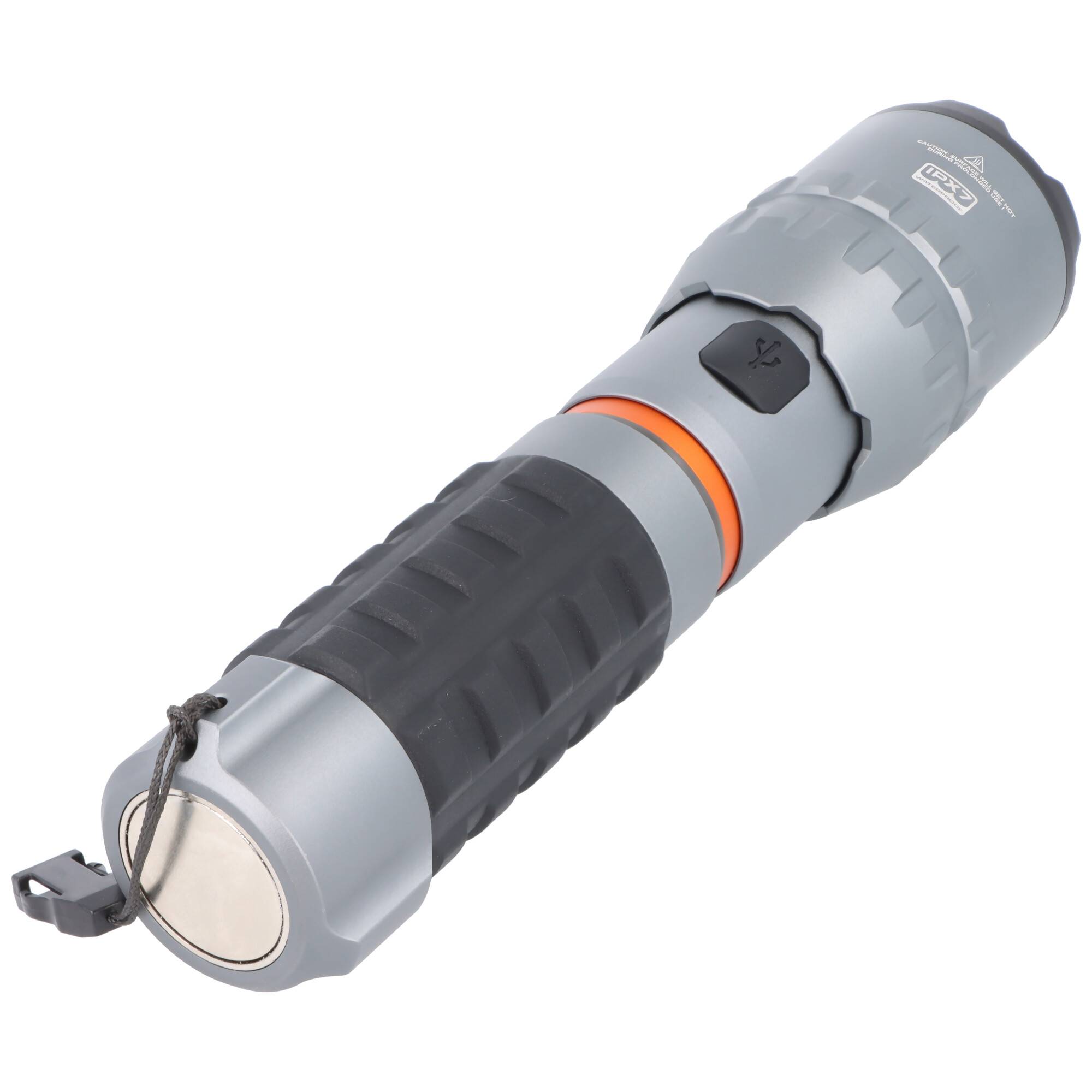 Graue und schwarze tragbare Taschenlampe mit orangefarbener Akzentuierung und Handgelenkschlaufe, auf weißem Hintergrund abgebildet.