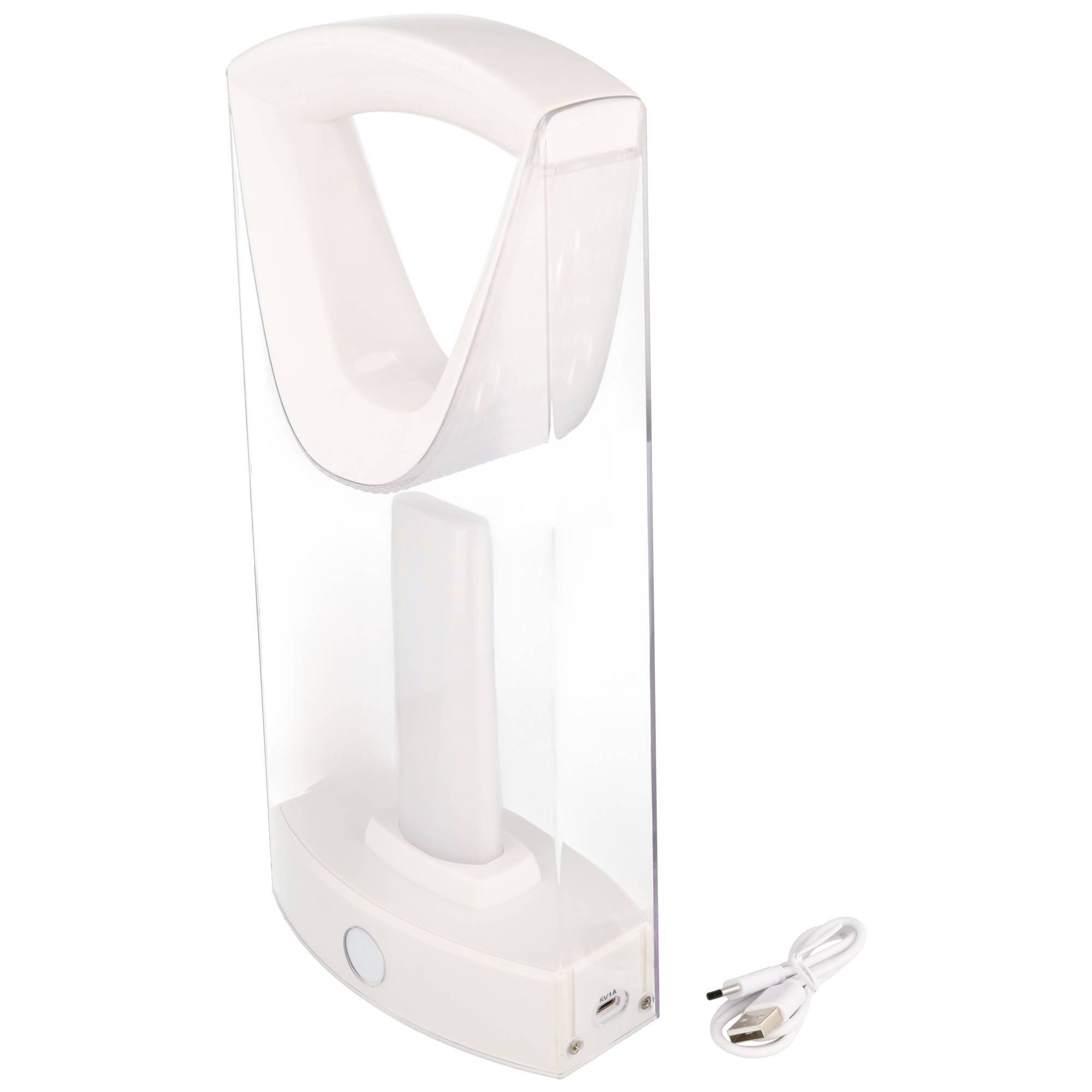 Transparente kompakte USB-betriebene Schreibtischlampe mit geschwungener Oberseite und mitgeliefertem Ladekabel, auf weißem Hintergrund gezeigt.