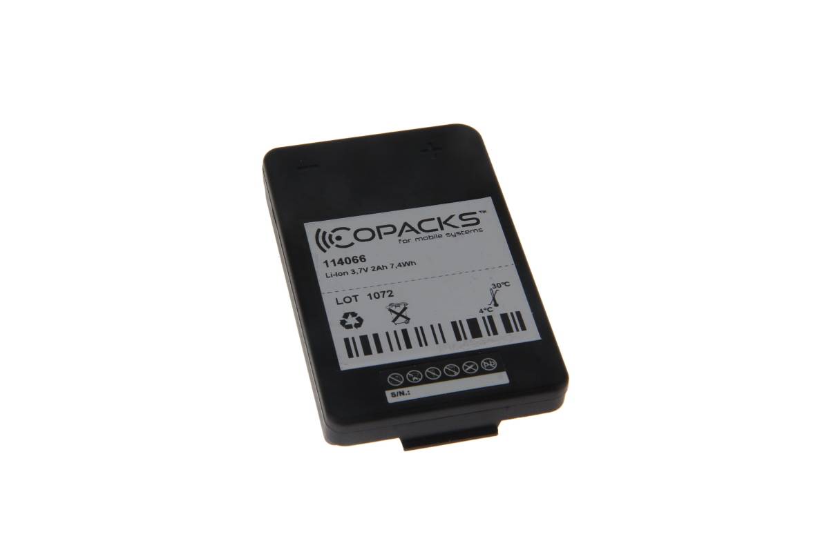 Schwarze COPACKS-Batteriebatterie mit Etikett und Barcode auf weißem Hintergrund.