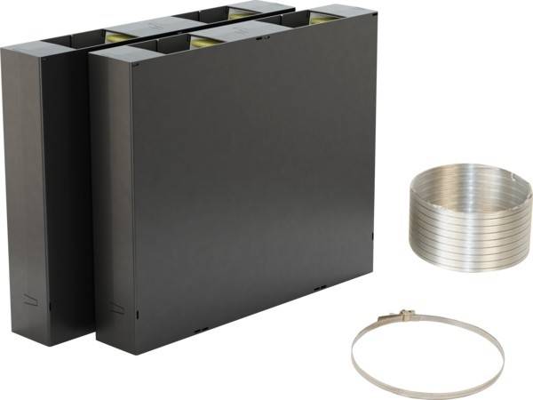 Schwarzer modularer Behälter oder Pflanzer mit drei Fächern, dargestellt mit einem Metallring und einem separaten runden Einsatz auf weißem Hintergrund.