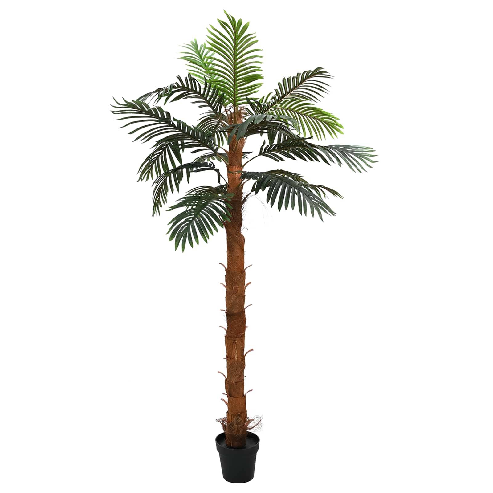 Hohe künstliche Palme in einem schwarzen Topf, freigestellt auf weißem Hintergrund.
